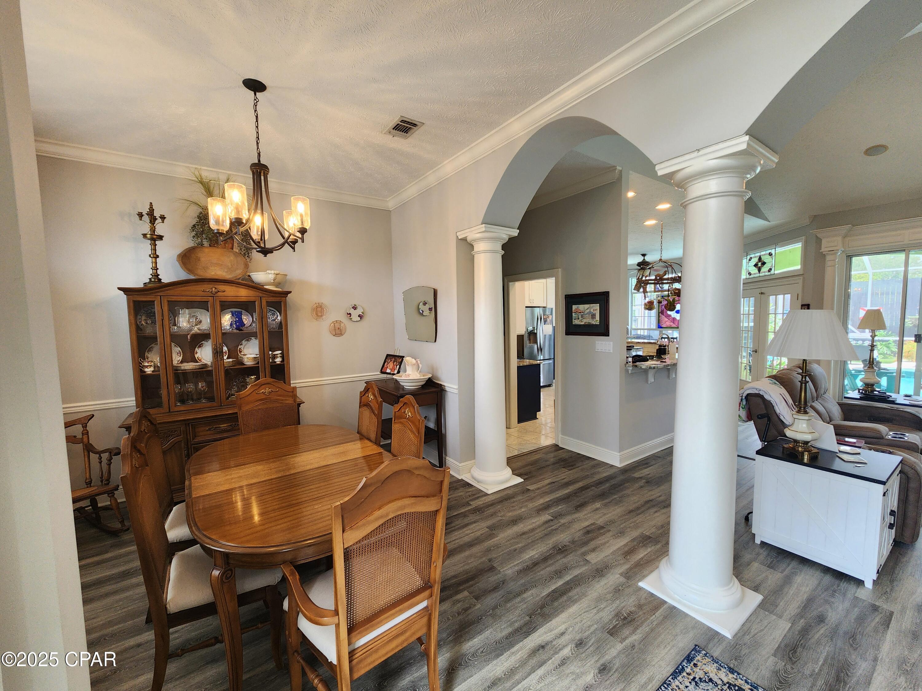 3umpwz4xmwgmjrodl5ax_5h As06lbjdzf00a_w2g 4