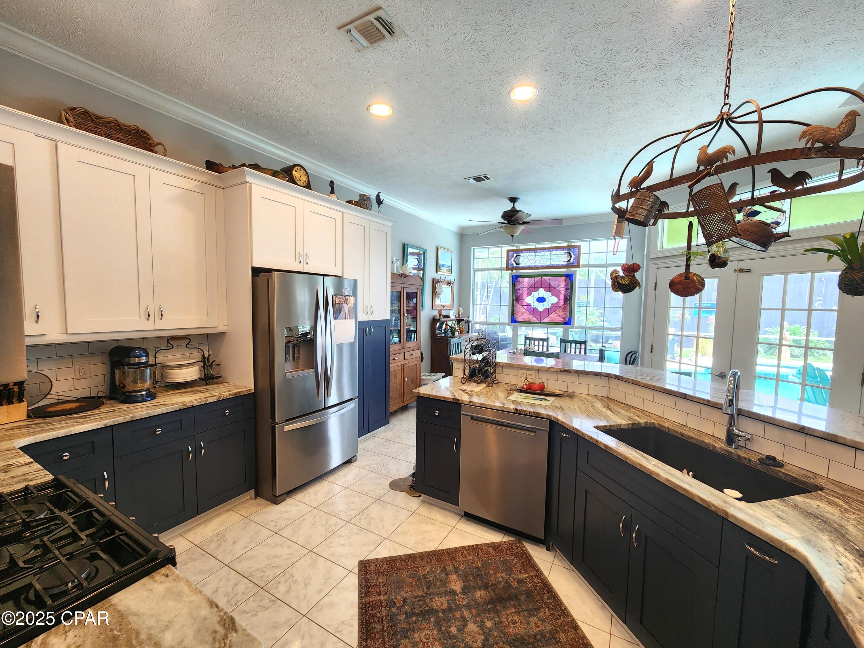 Bpdrefnfow6 Feto75rai4lqezt88uzhuwoxwy9uuoo