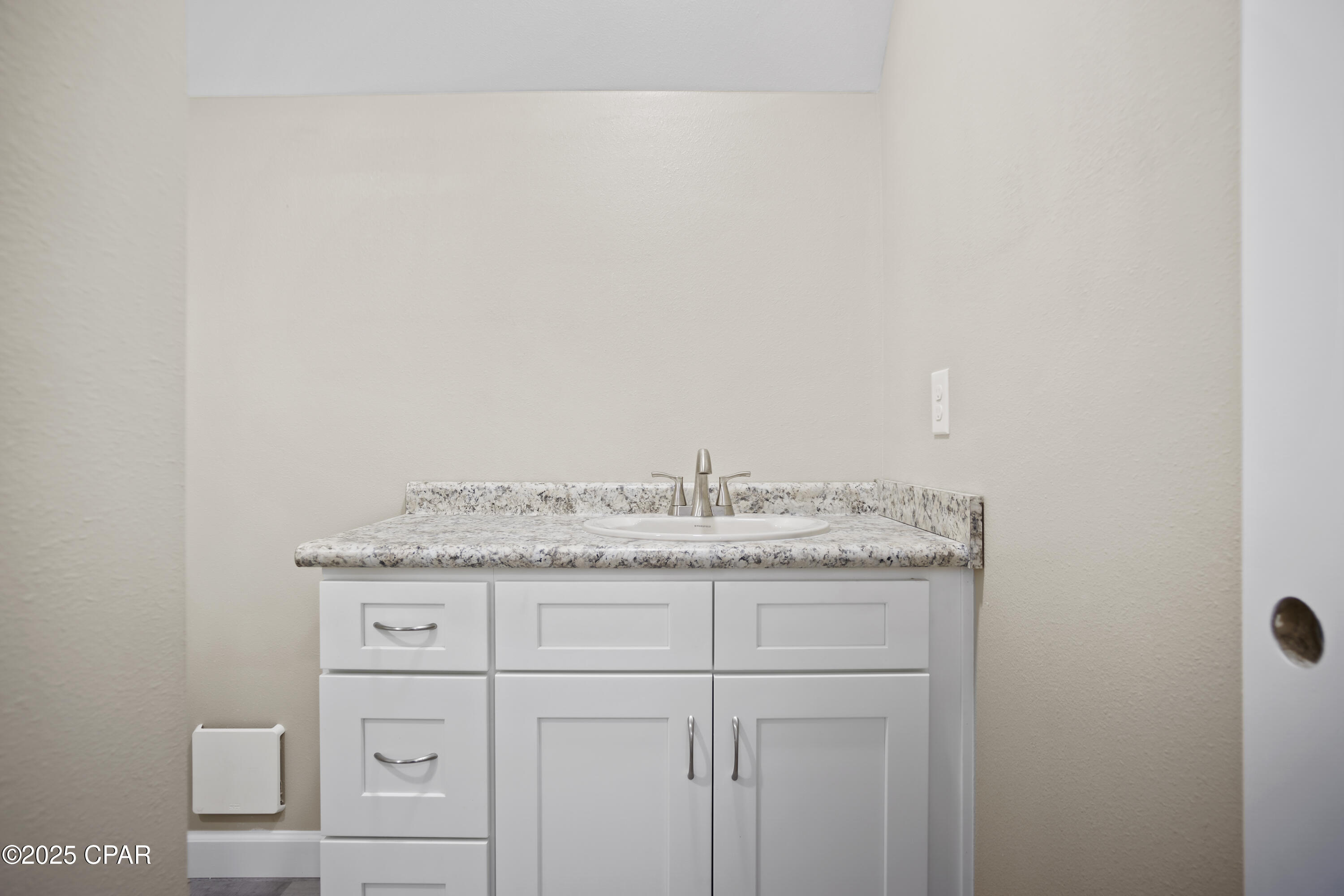 Jfuinfqs C9wo9asc886b3jvf0pithyi1nycqg1whe4