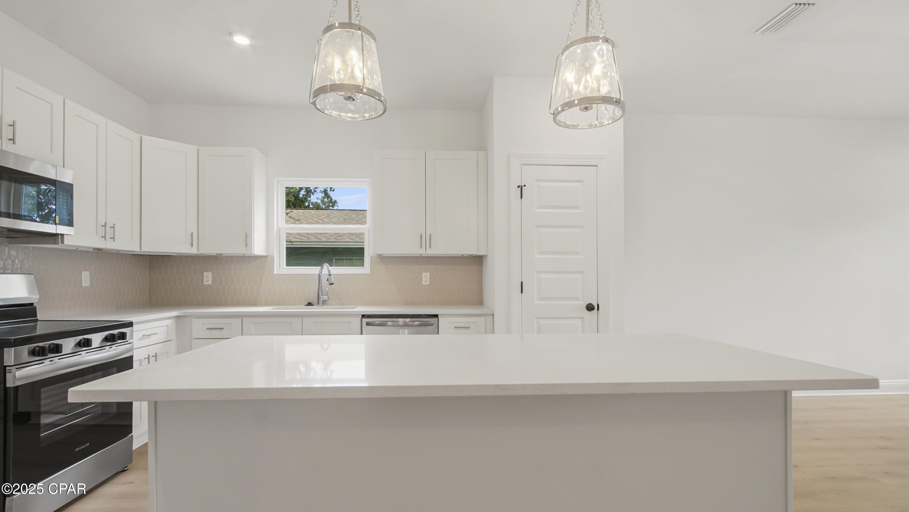 Lgzoygjes0lc Fdauk1ppspp Cj9yrixpic2zmnfe_y