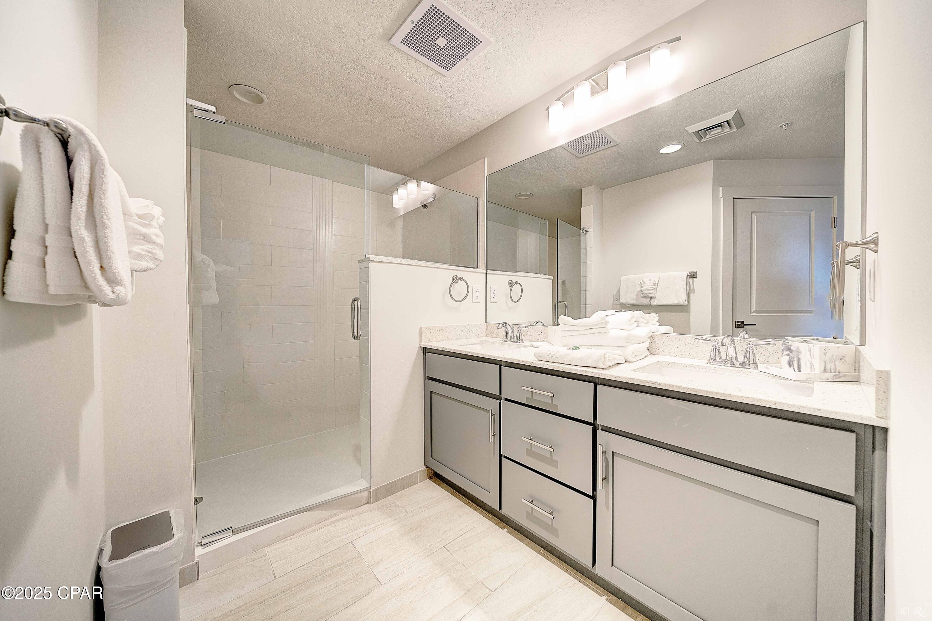 Miutdxyjrwclt5so0e 8gt3fumu11fns64fq5qlubcy