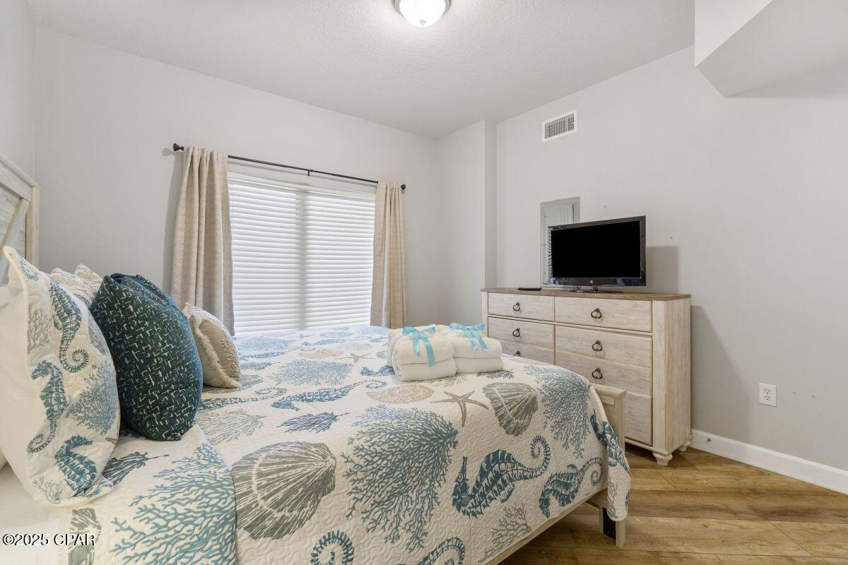 F Fgujnlvmhg7qrzn8vdnazdywhzl6ux3jk1wu4hpzc