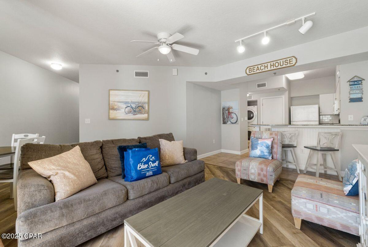 Tsxrikbg 1ac0cmcm_cmcmxkieivdopq5plaenlrbqk