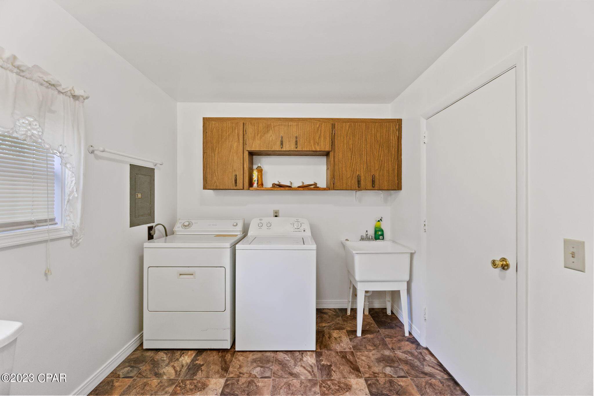 Zfi7weqawnx8v8lowxesb1byk3qlbl5971rfu_kavgi