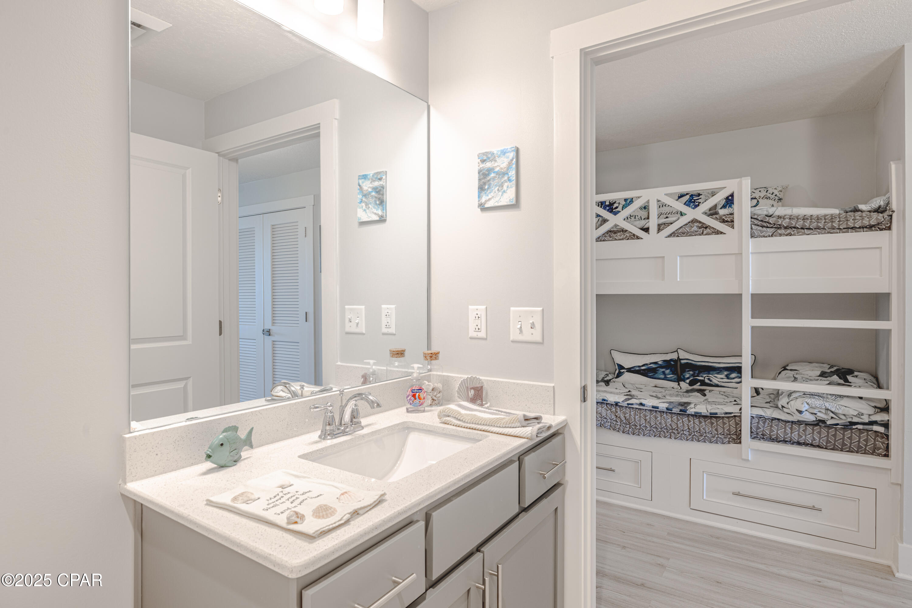 Image 23 For 15928 Front Beach Road 31610