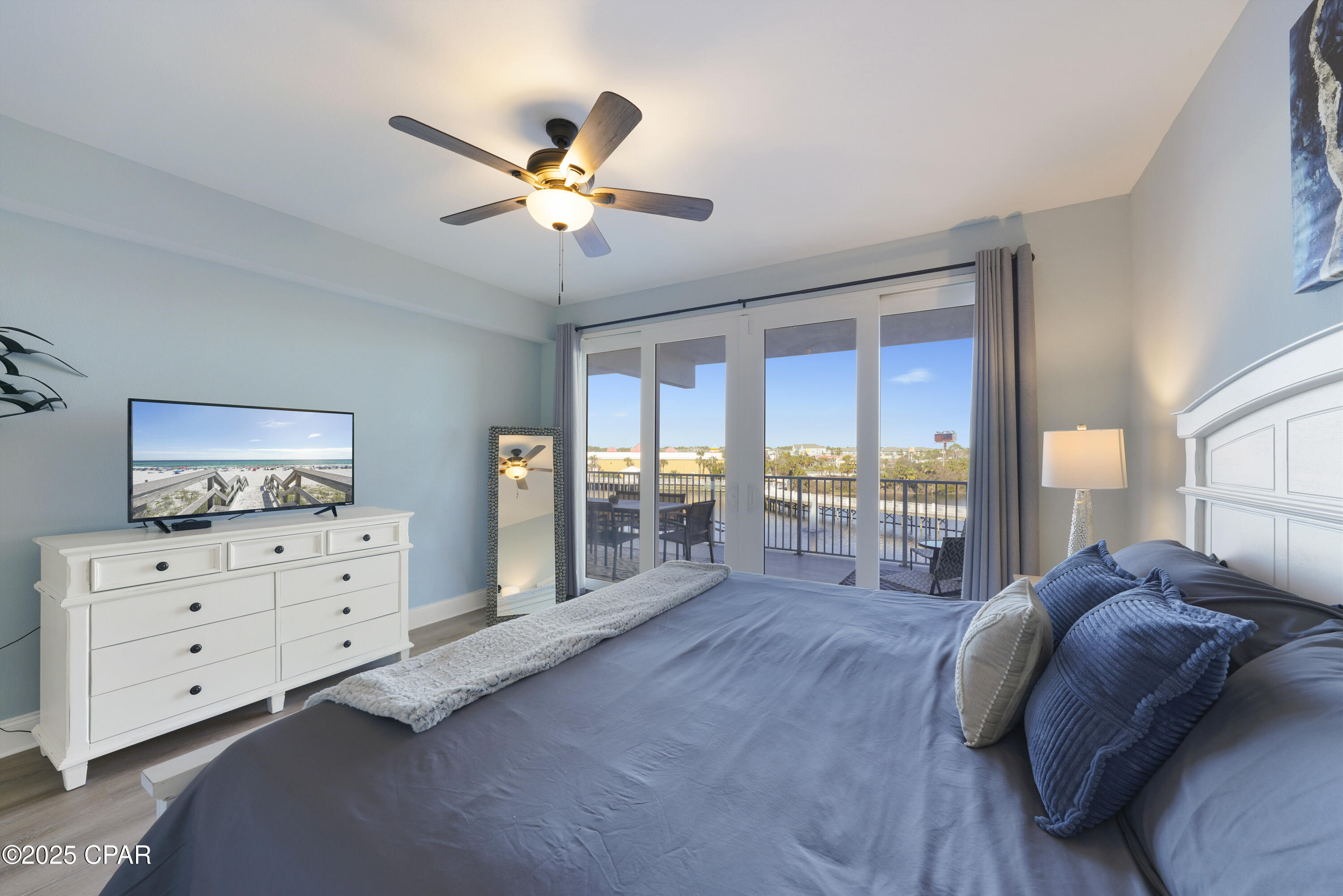 Image 19 For 9860 Thomas Drive 212