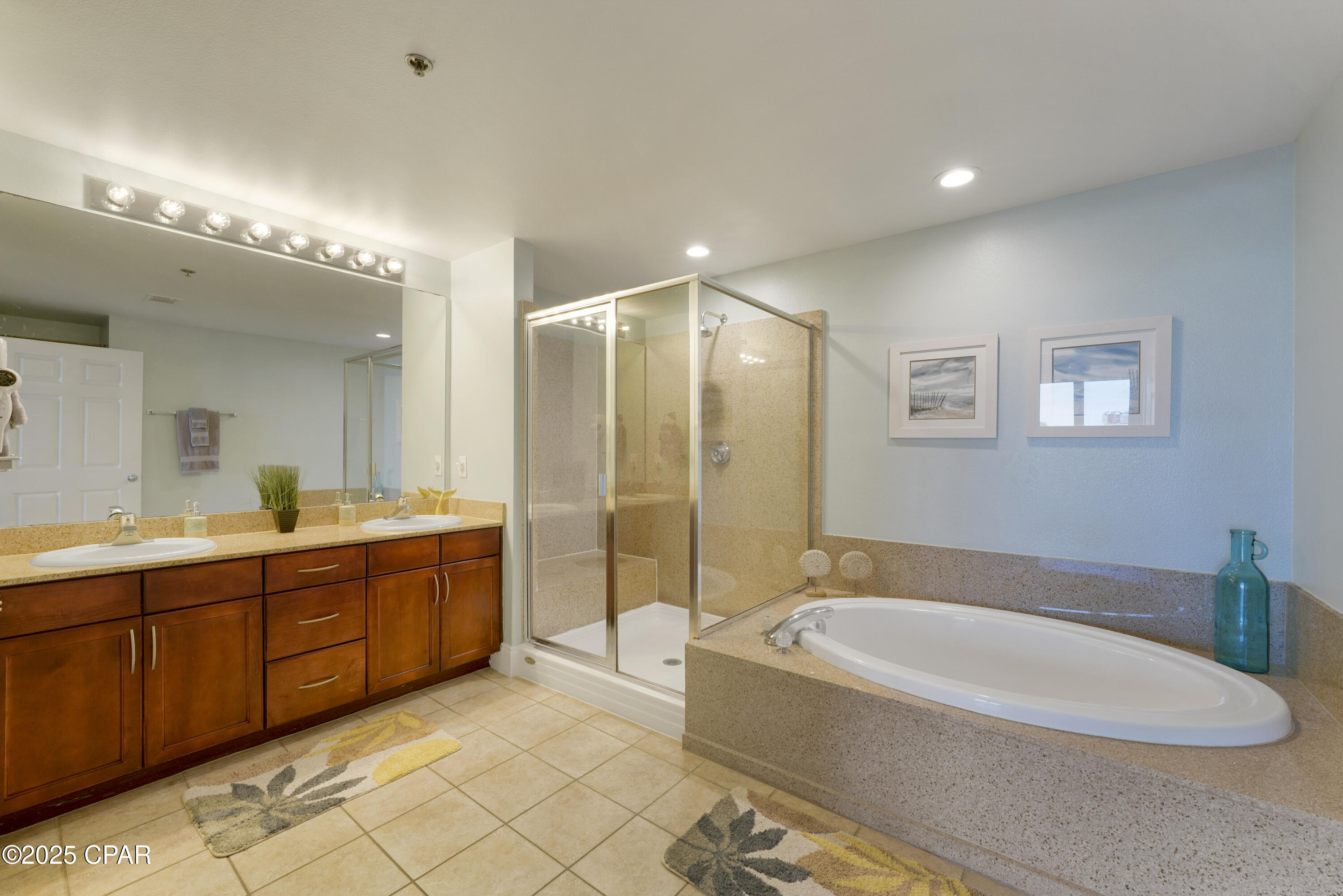 Image 22 For 9860 Thomas Drive 212