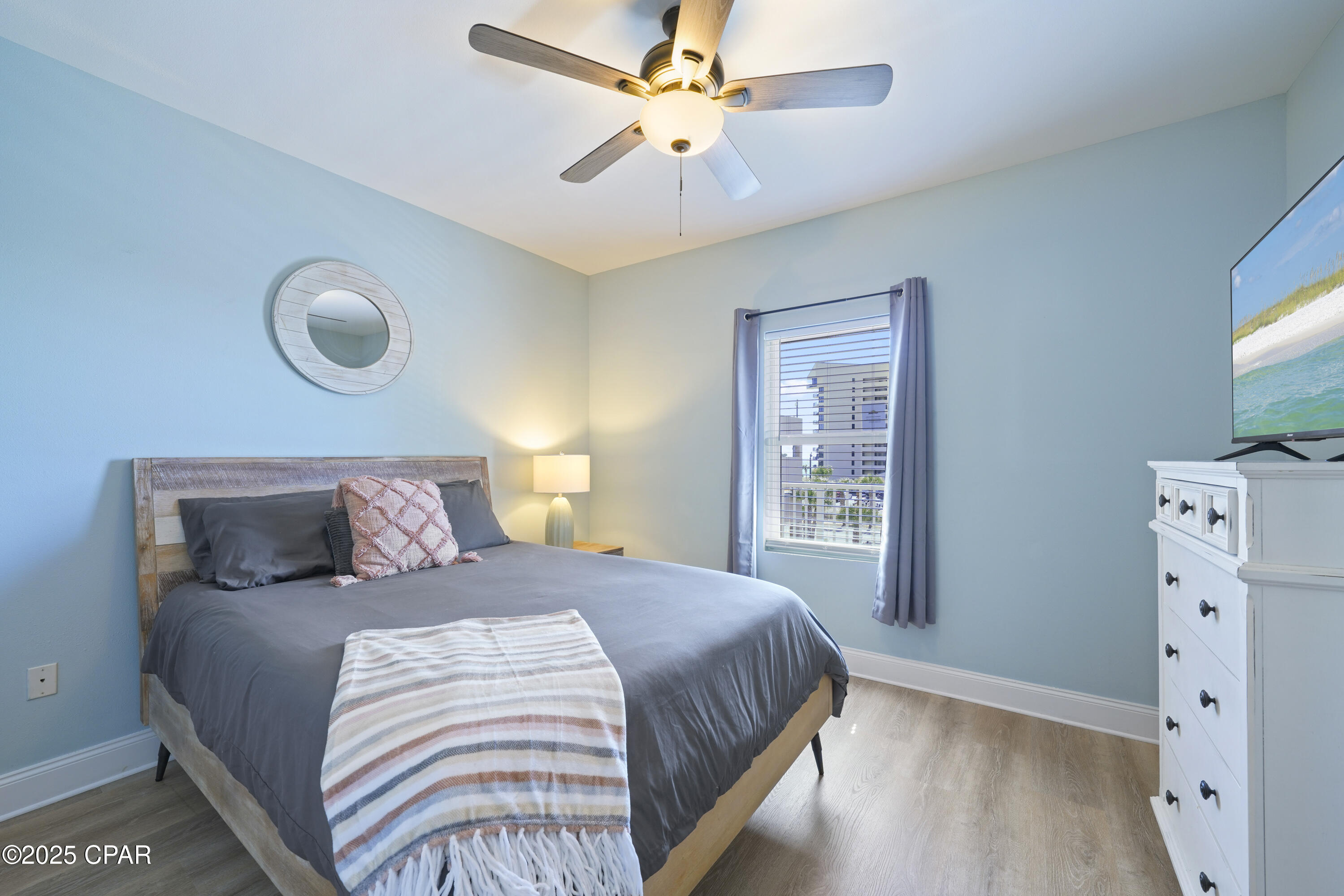 Image 28 For 9860 Thomas Drive 212