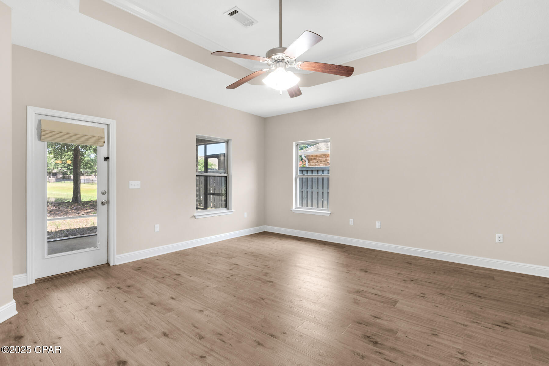 Aiql4jux0x4en Bm8f1jtajt C31haxdrwr18yda8q8