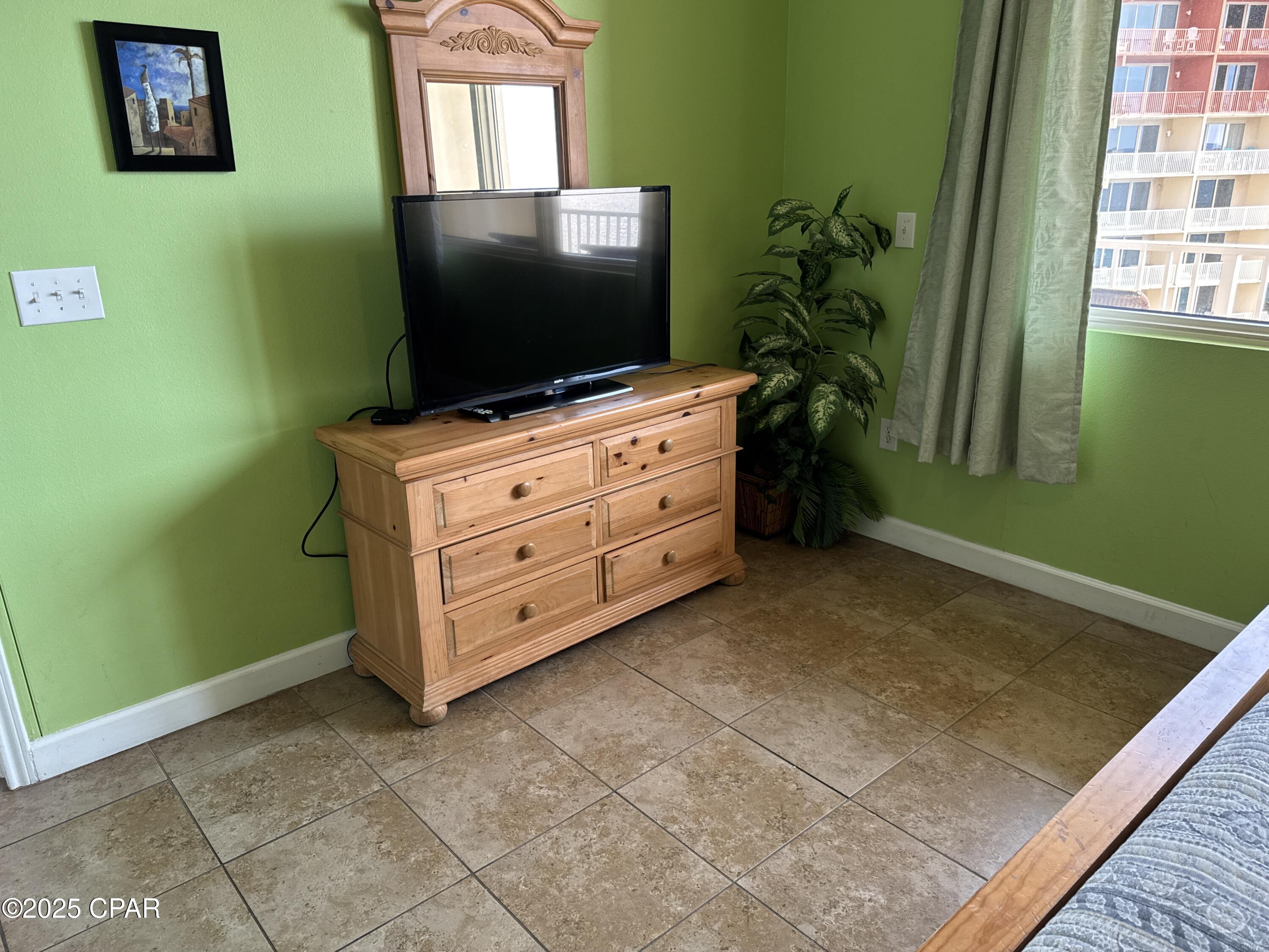 Image 13 For 9900 Thomas Drive 2016