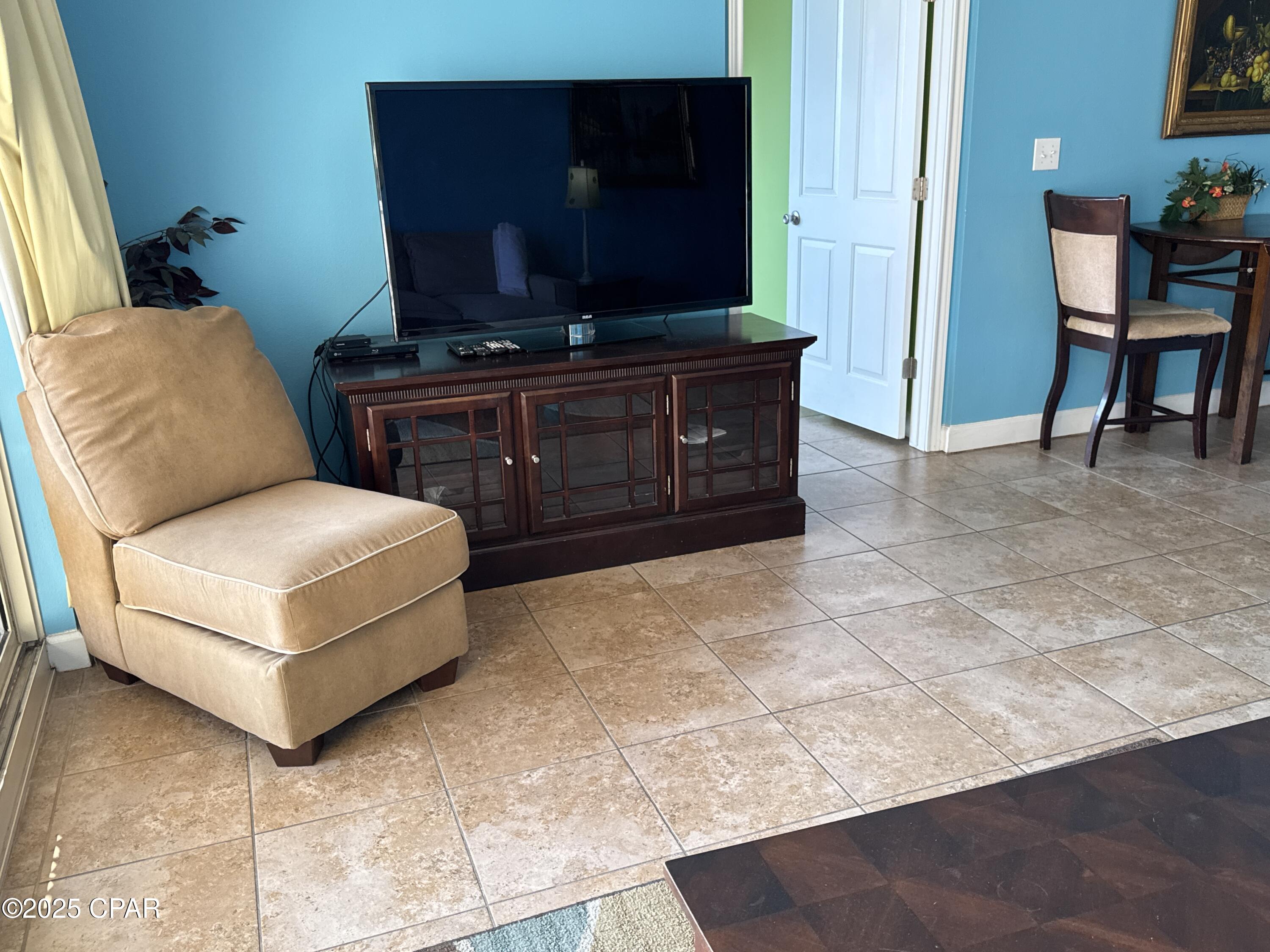 I_chbdefchttv7ravi8npwcktqvxs48bvedbkkwsq_4