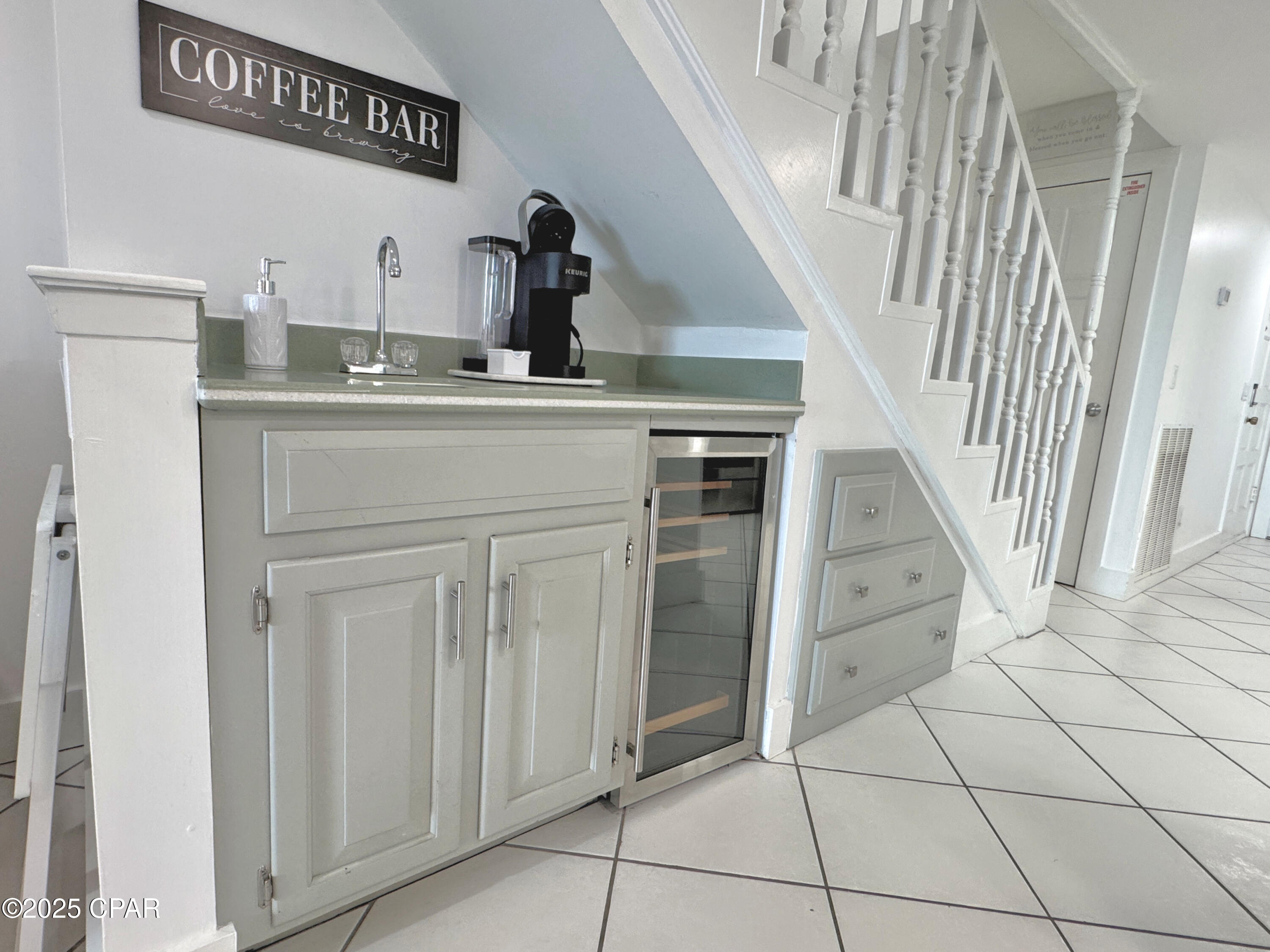 Rfymg79myxwfhvbb86wlyykh2fpk6fewyqegrb2vzoo