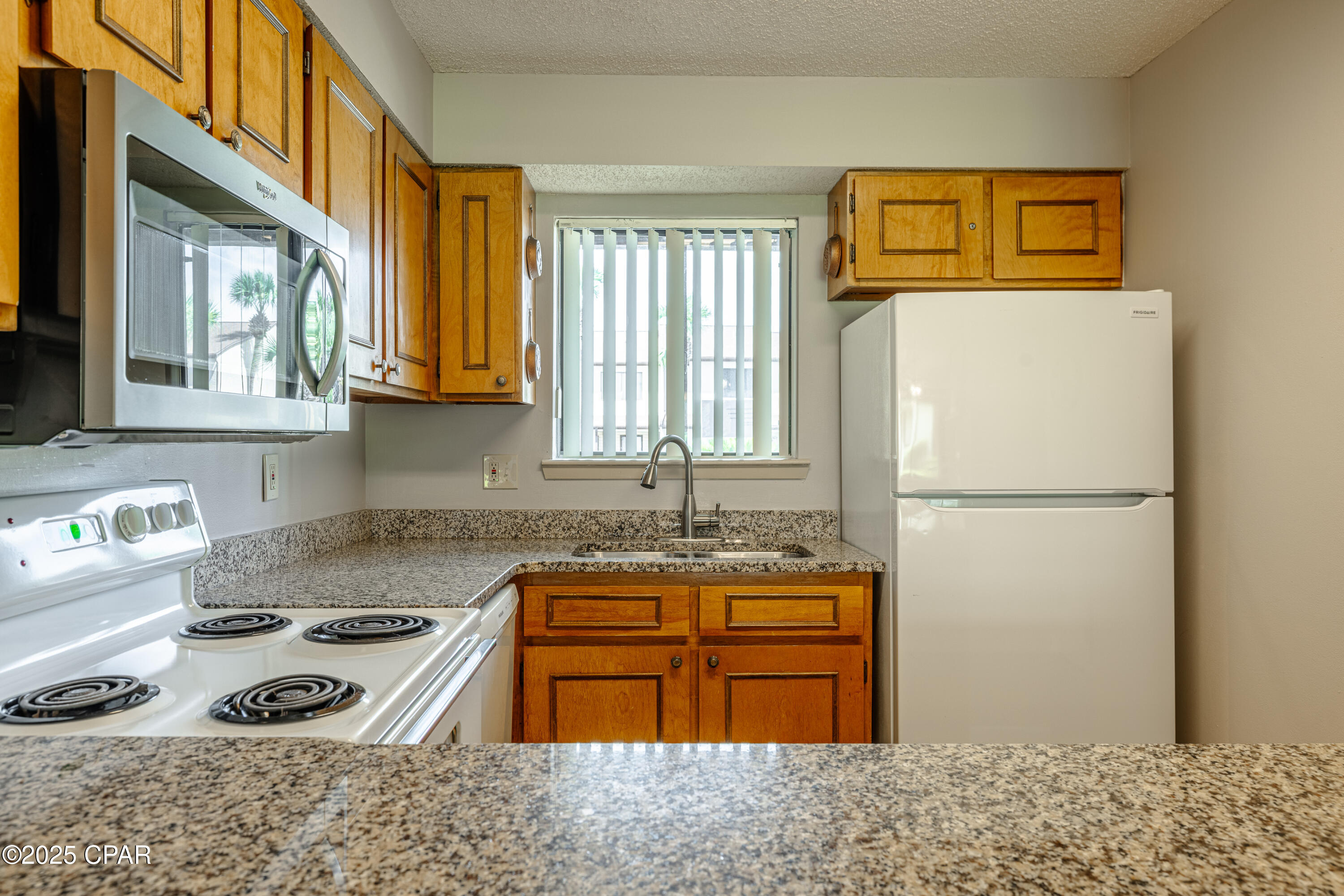 Image 18 For 17620 Front Beach 4e Road E4