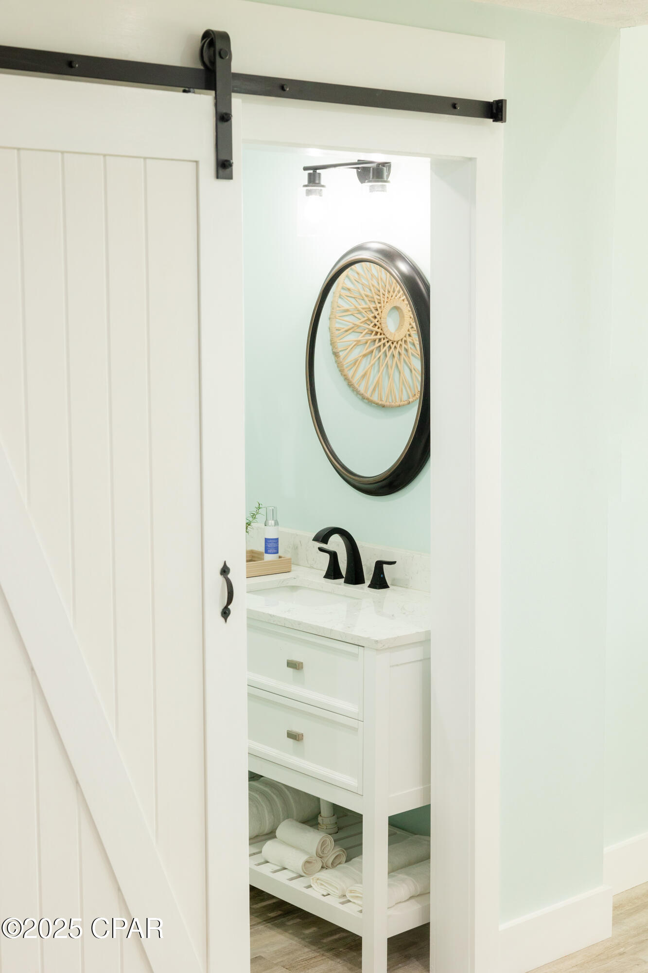 Tix3n7but1yzj9i9dhnhb03qywcytmwzxguqddjotii