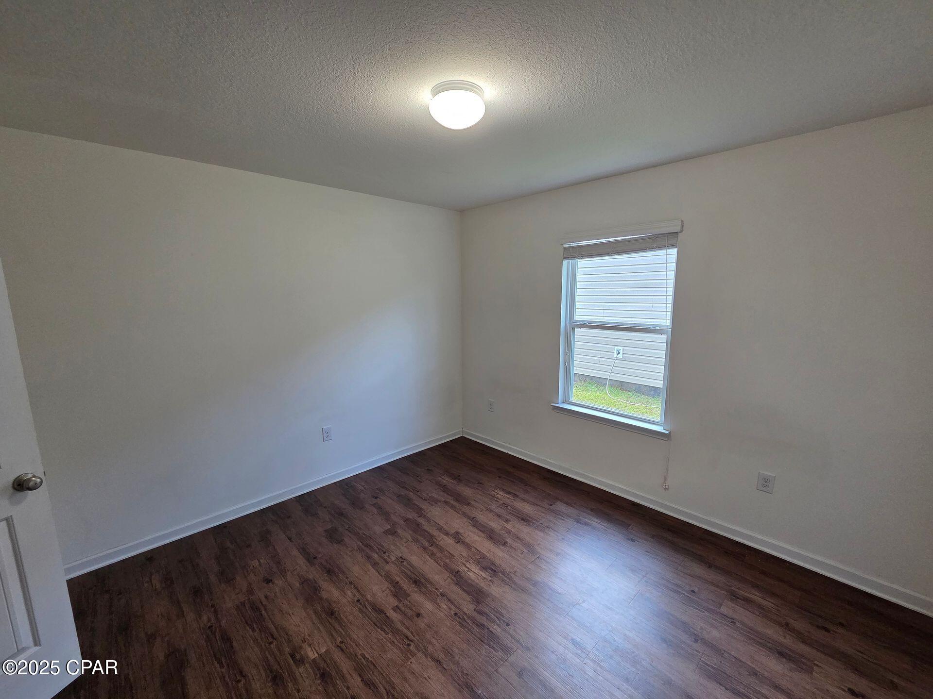 Image 18 For 5910 Nordic Drive