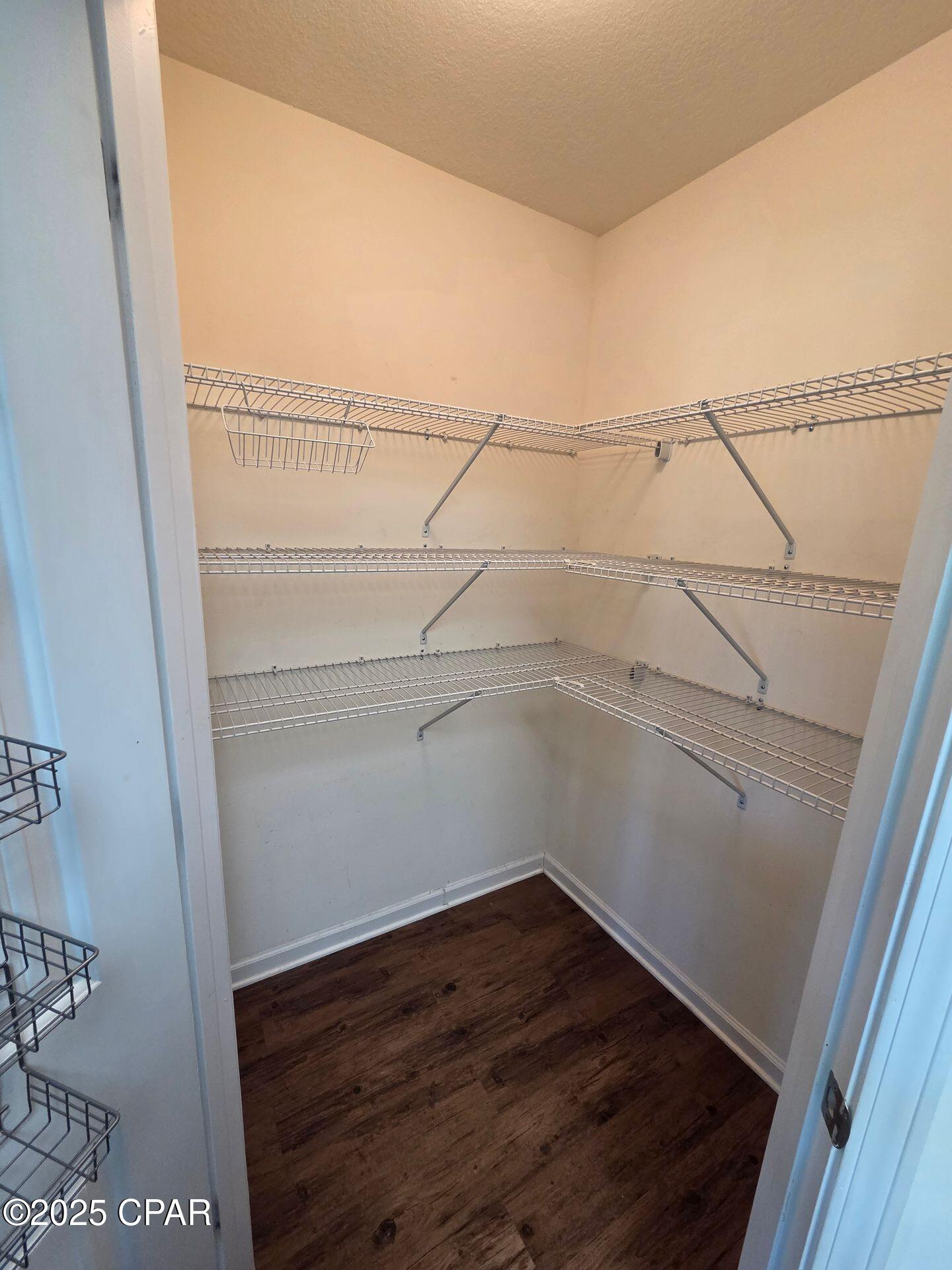 Fcgvrusrl6tlh3mnogs4x6j_yl8khths0dihsl1sbxc