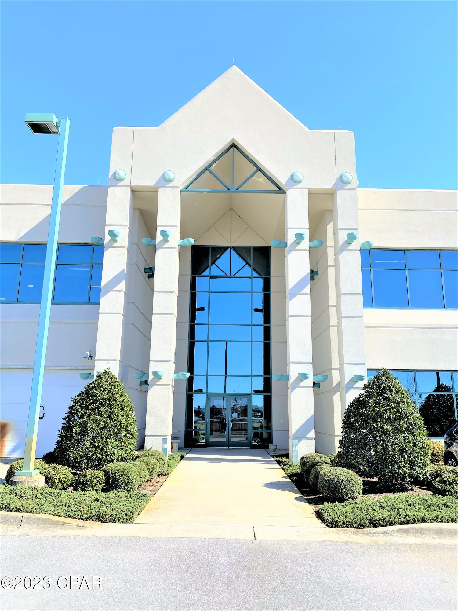 Qllgt37bmi7vuqr_akin_qrvs9lhgjl_gb9n7gejqh8