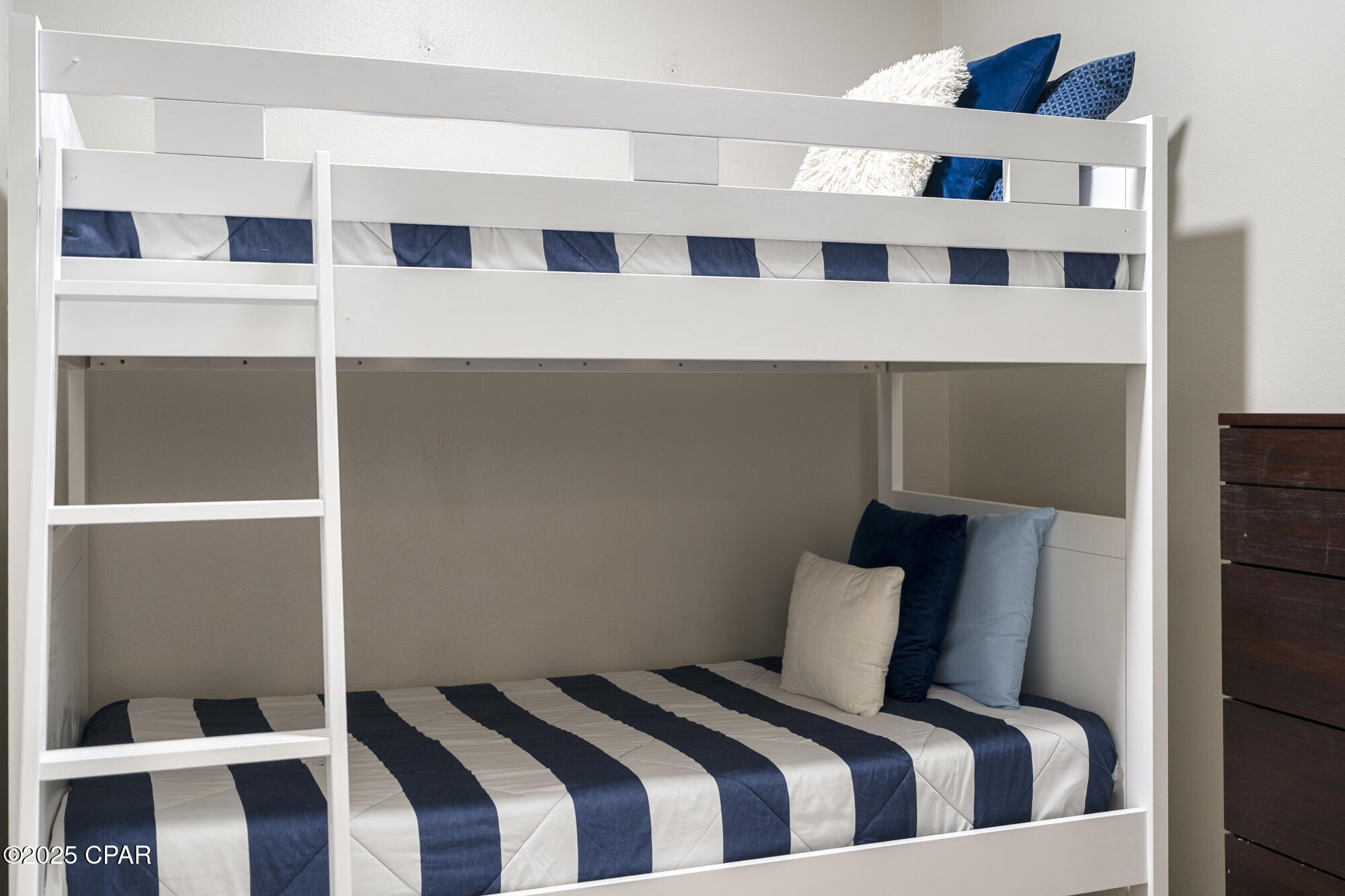 Image 31 For 9900 Thomas Drive 1920