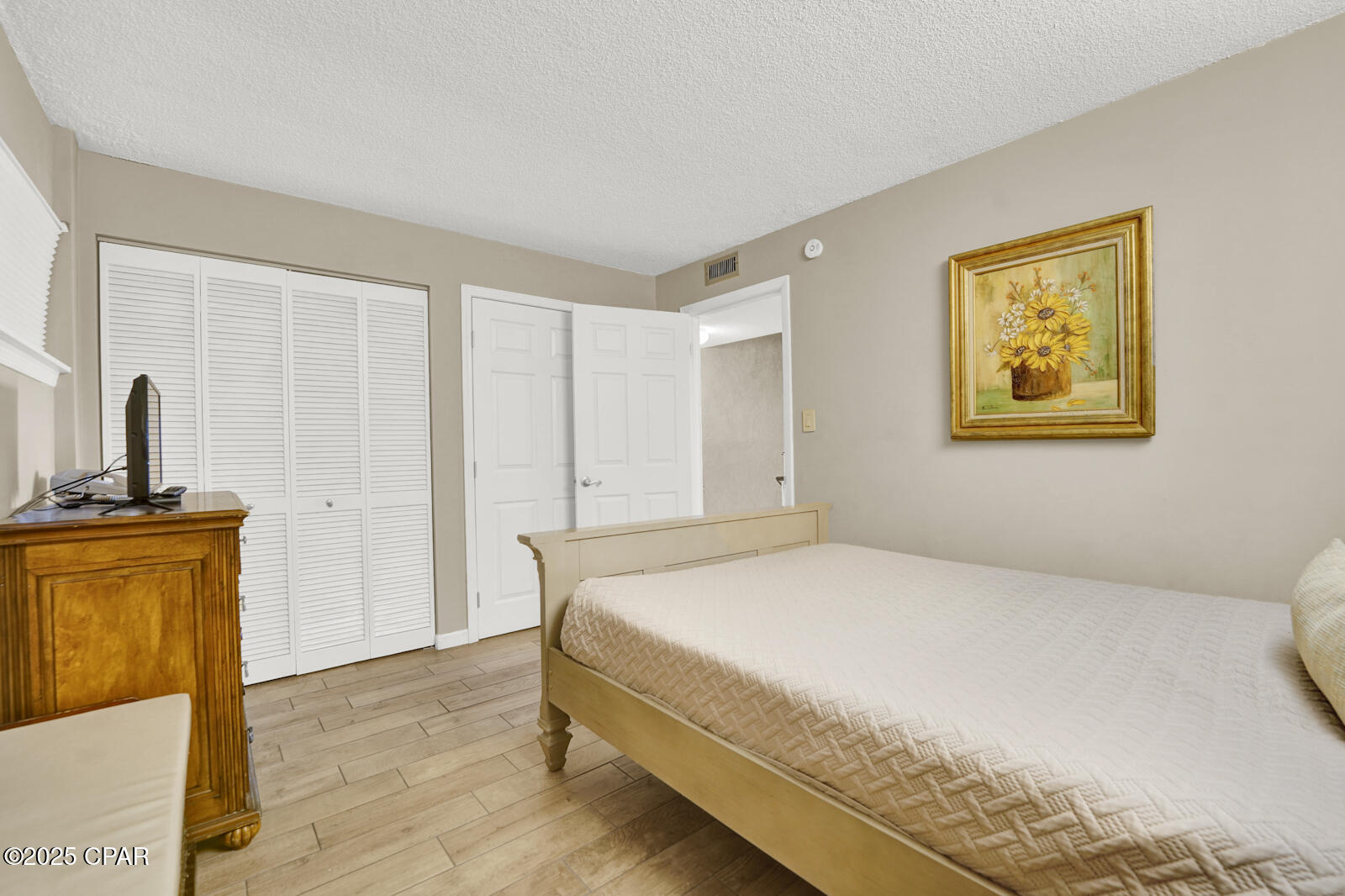 Nooou Bd_ivklgmb4crjdjngu 3uyhpnkzwy_rrl4ua