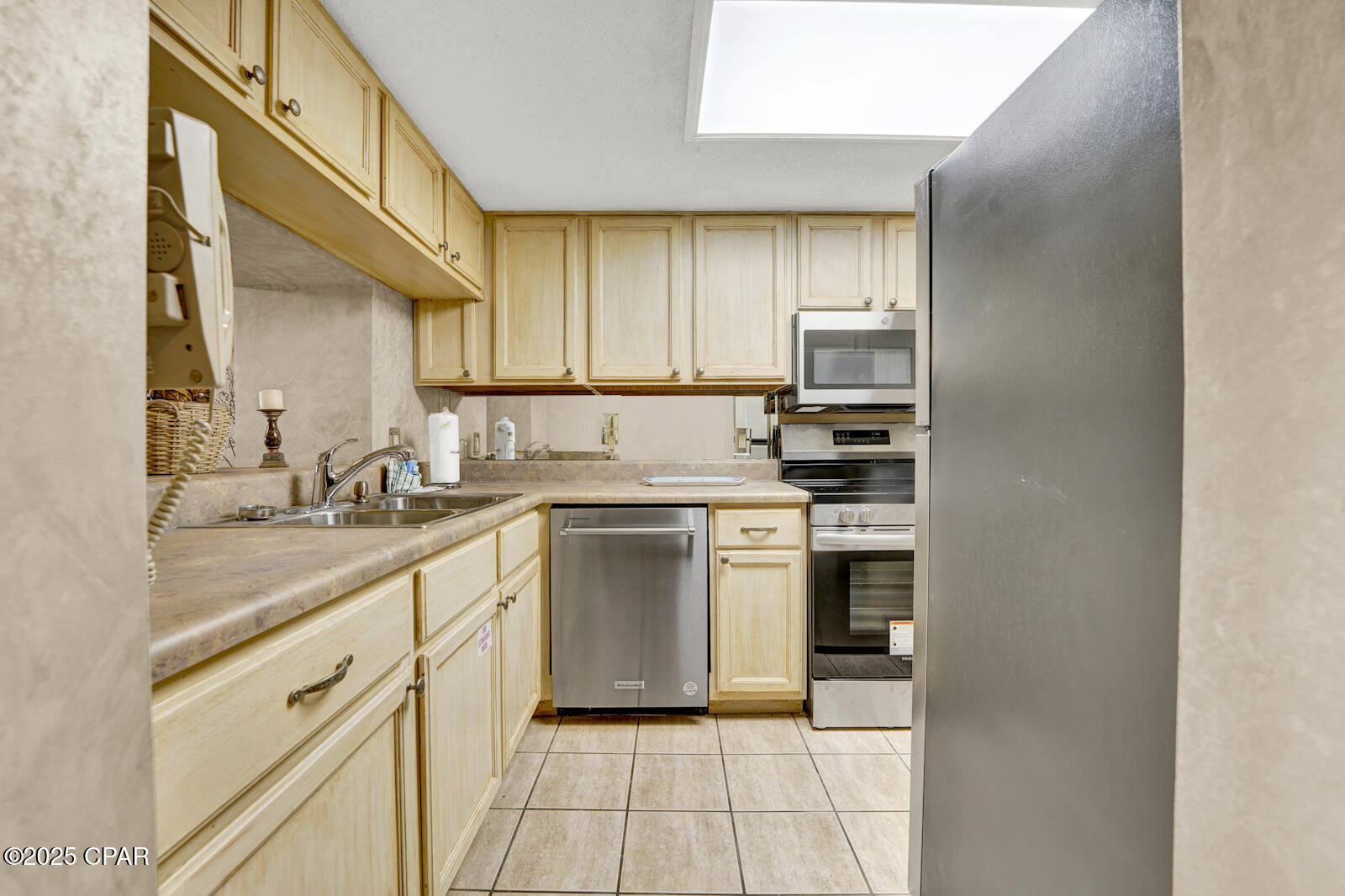 X1d9qasje1vitam_ymke7uxgqsvztihvflhbtmb2wca