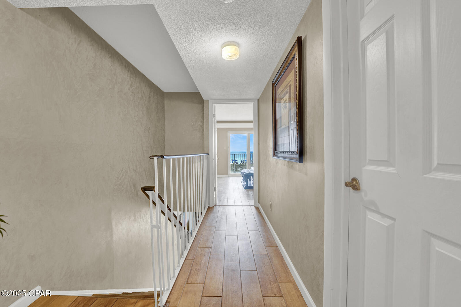 4cb_bbymxmqfx6b0h11gvhanx6skjsxysev6nt5o9_c