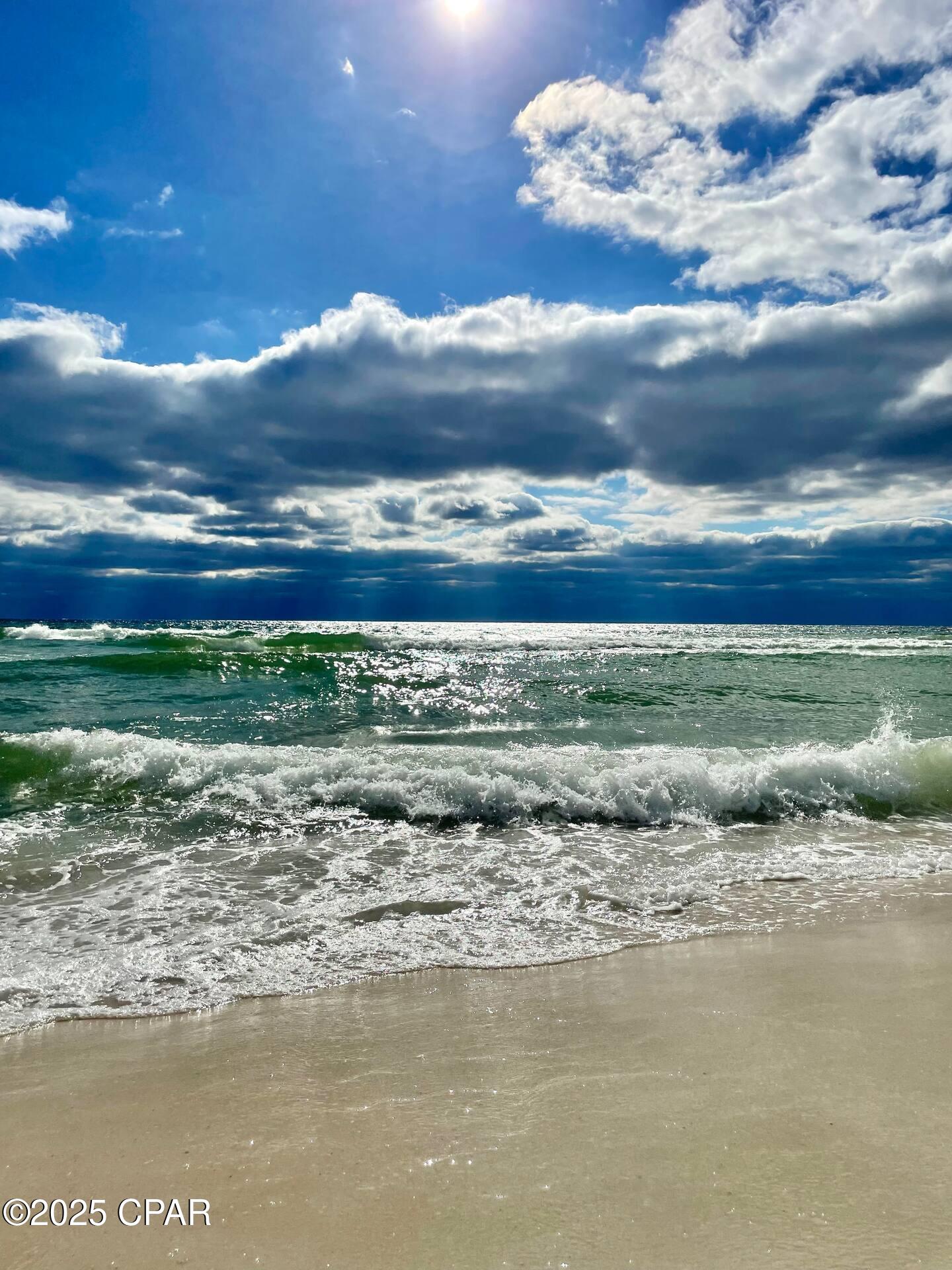 A_n0cmwfylqrvhyezdfzxc9b3b_2vrqukz_zzjrua 4