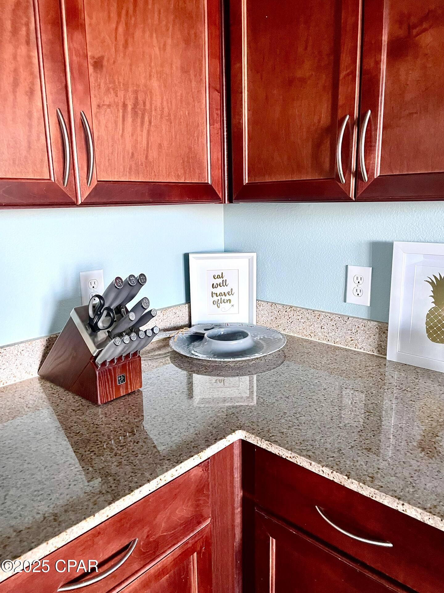 Image 8 For 9860 Thomas Drive 217