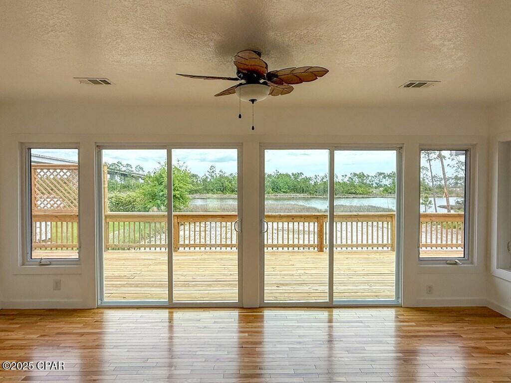 Fifbj4jh_x0f2b3lwsvxqcwoxnejcaai9ldm7l49azm