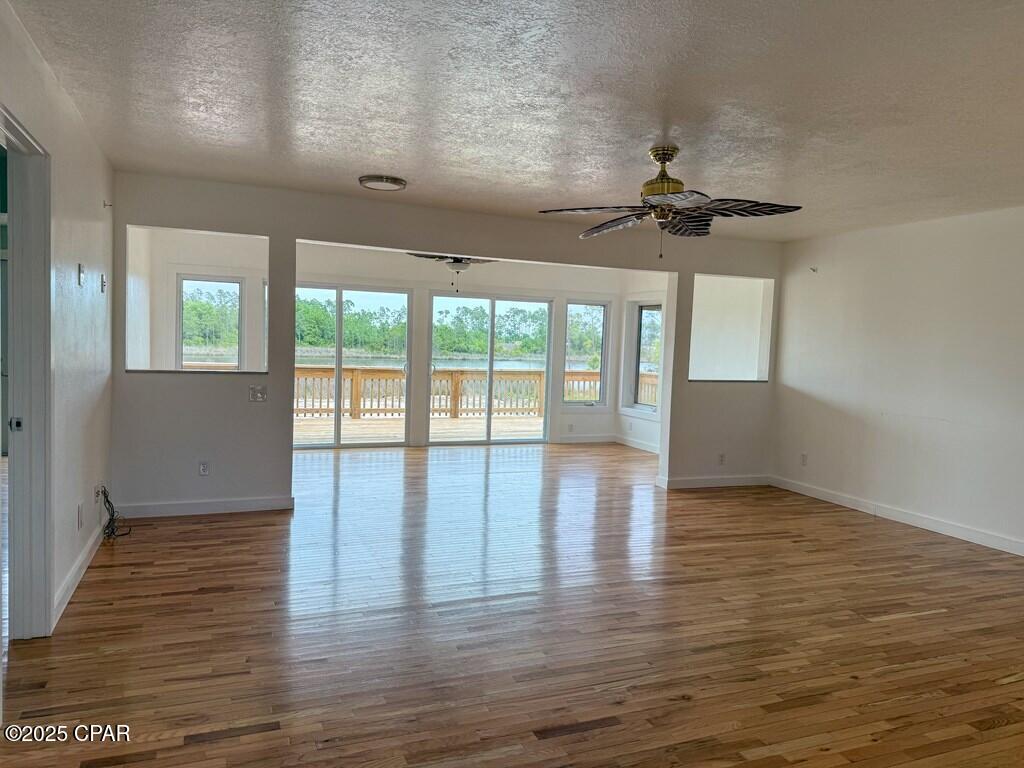 7q0ewwzyer4g85bmgjlmhoxudo_boqmtf4jlareb Wq