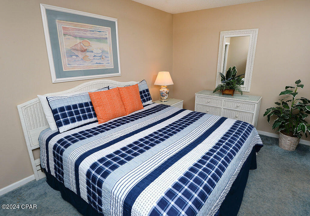 Z9fqxww2ni3vj4f N_r_72cmuxo4kwtkjdu3rkjwxv4