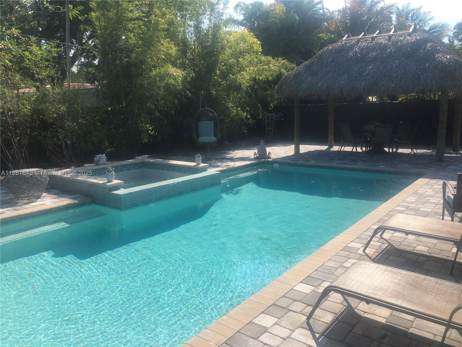 Casa en Venta en North Miami, FL