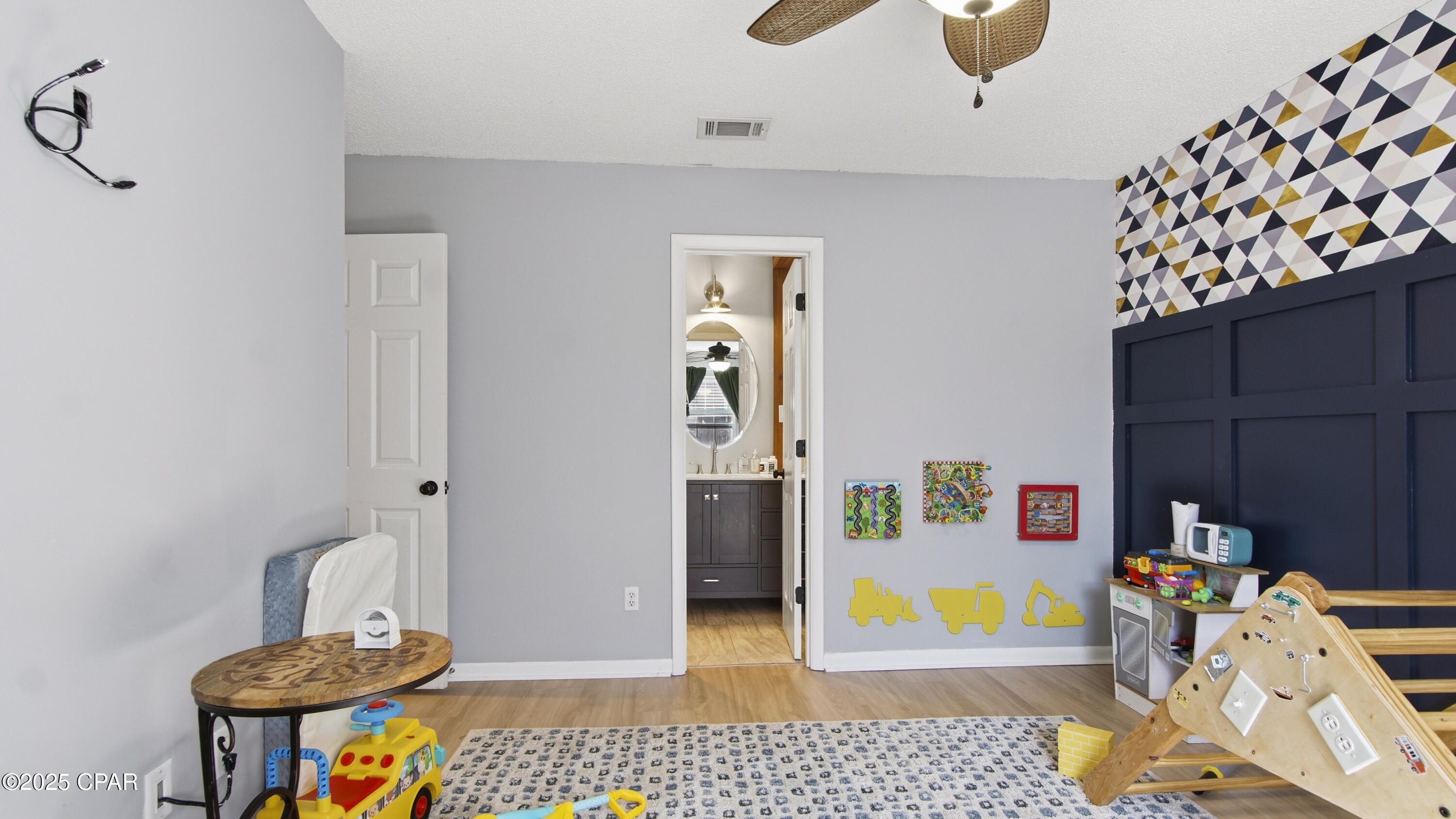 9pgn3im 1cdm8huufb5lcdttpx95qeutshm_bqwyfwk