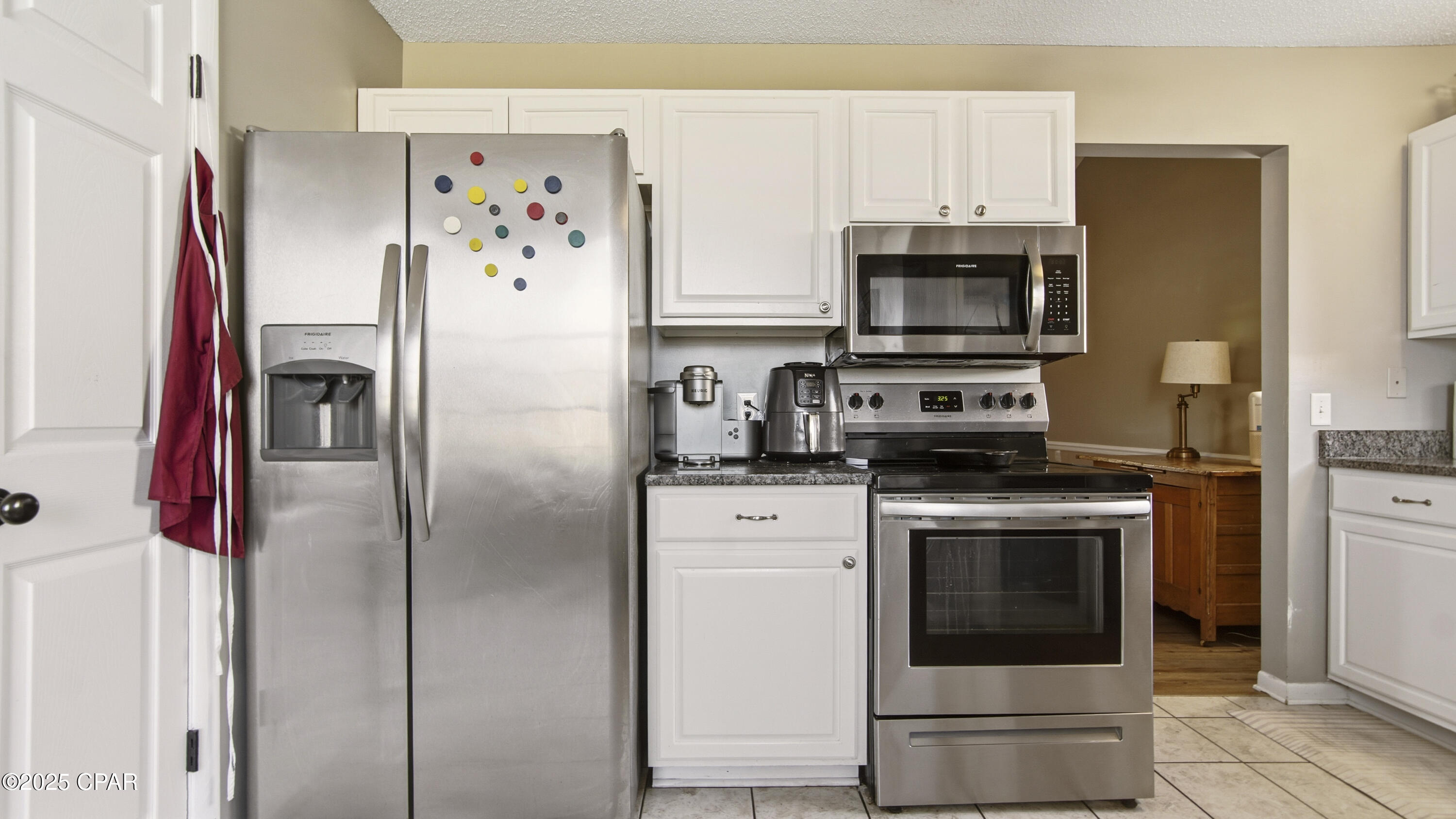 Bdzvuq5wvckemz4xomj0iabycm5h9xdirdmpk8f1ajc