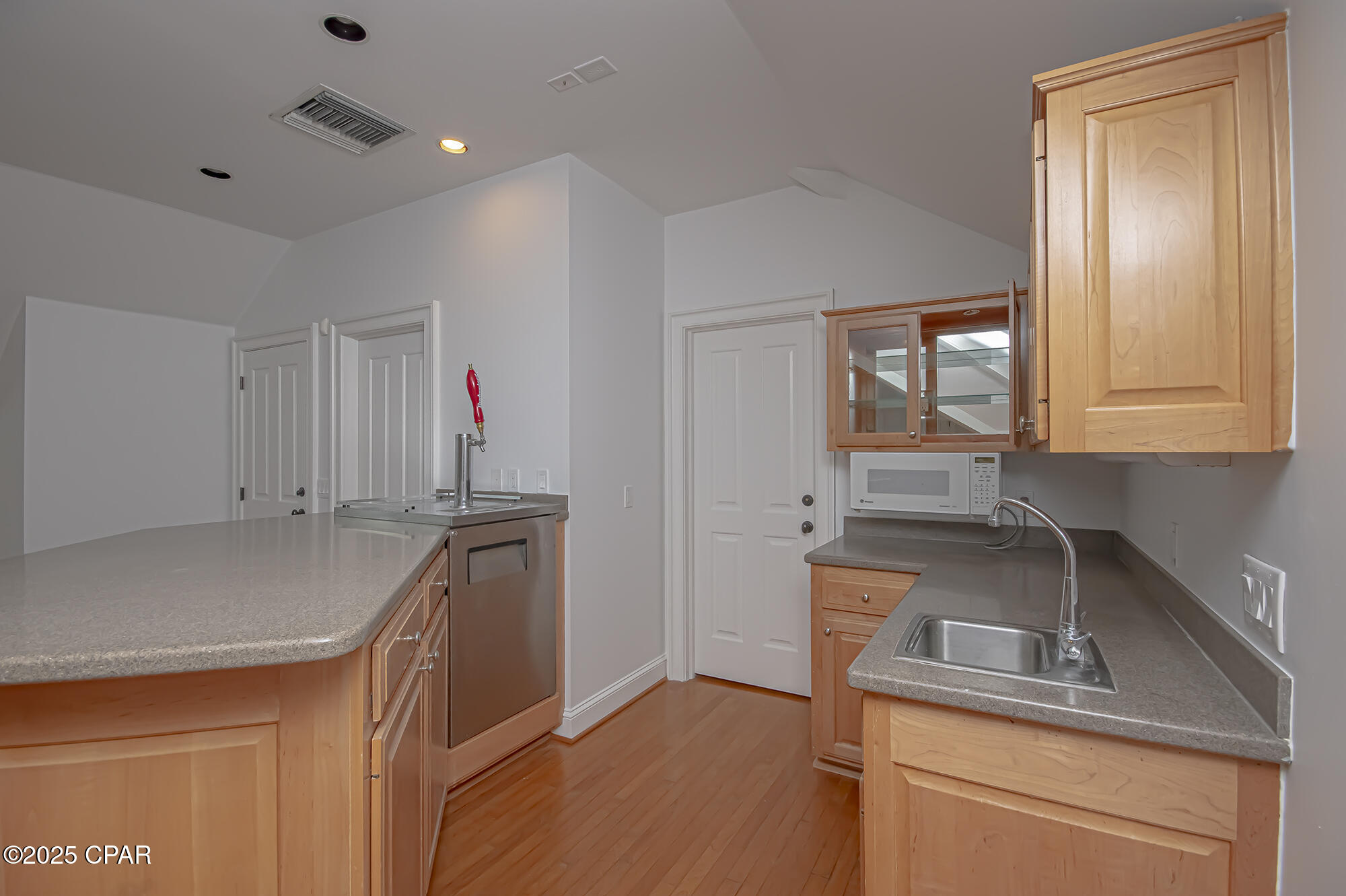 Ysm8c3lupm1yrjpid8yfik Ol4vreyvxeyg5wg1owgq