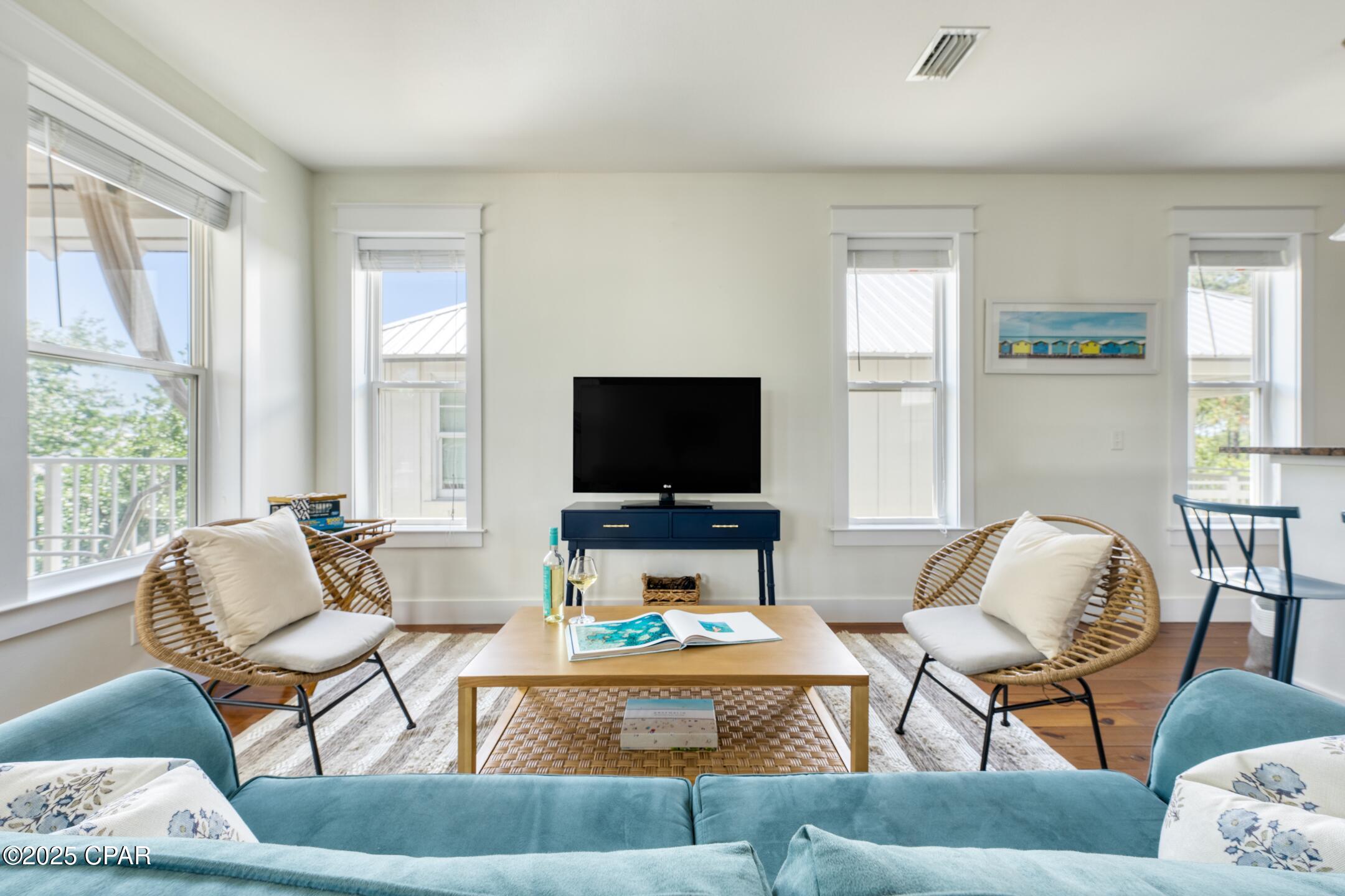 Image 20 For 115 Cottage Court