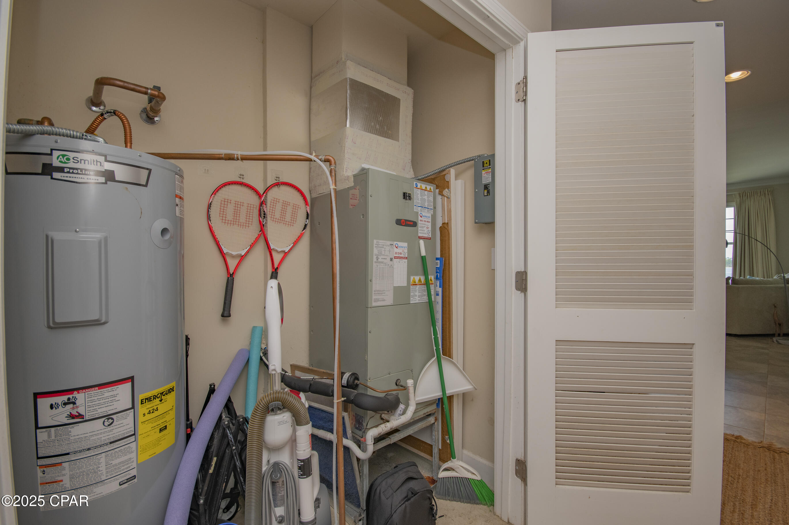 Sfc D2frbfd7dnkyouz7caio1m1x8yy5zusjvbxf4nc