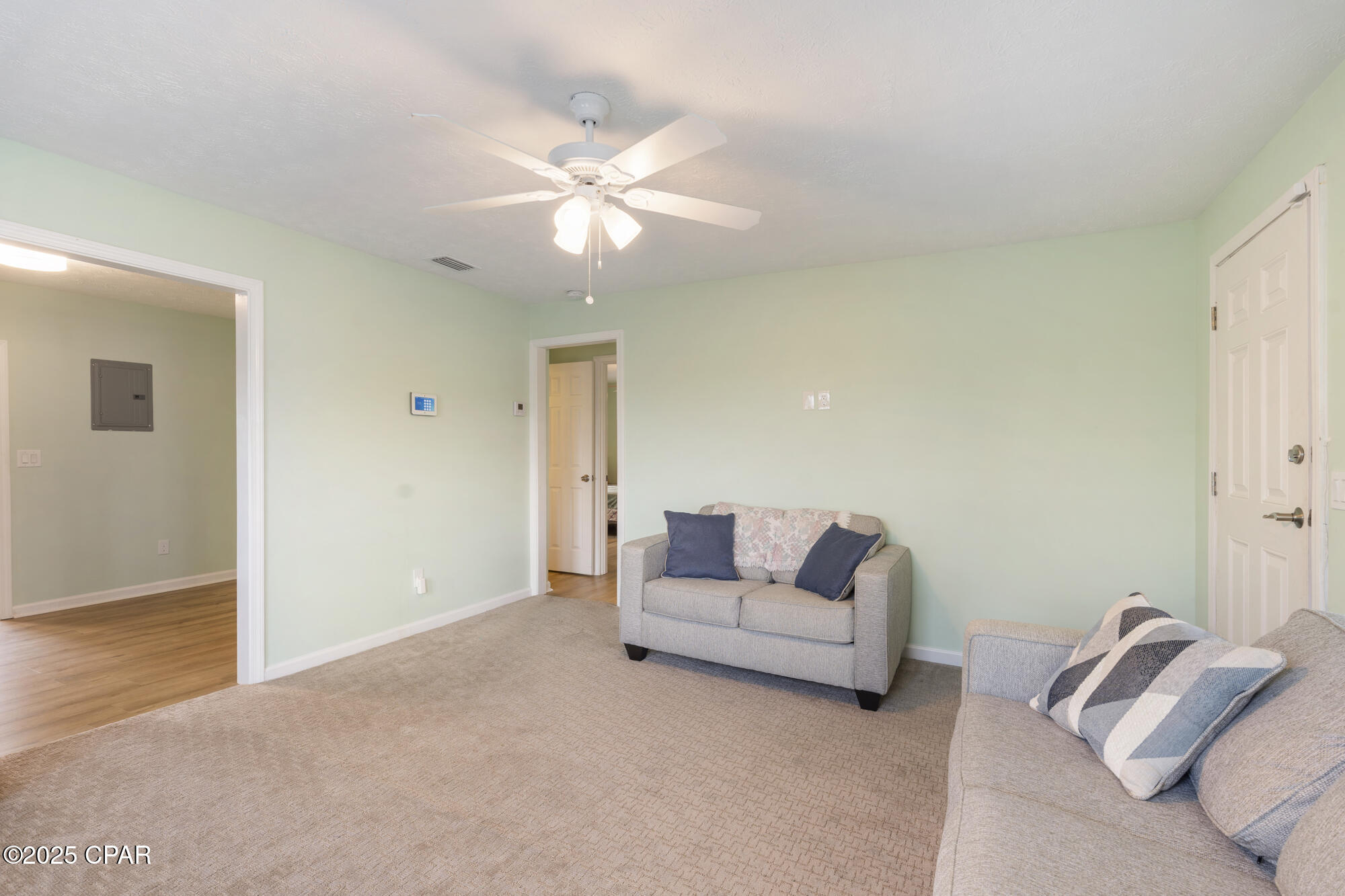 Image 13 For 1812 Foster Avenue