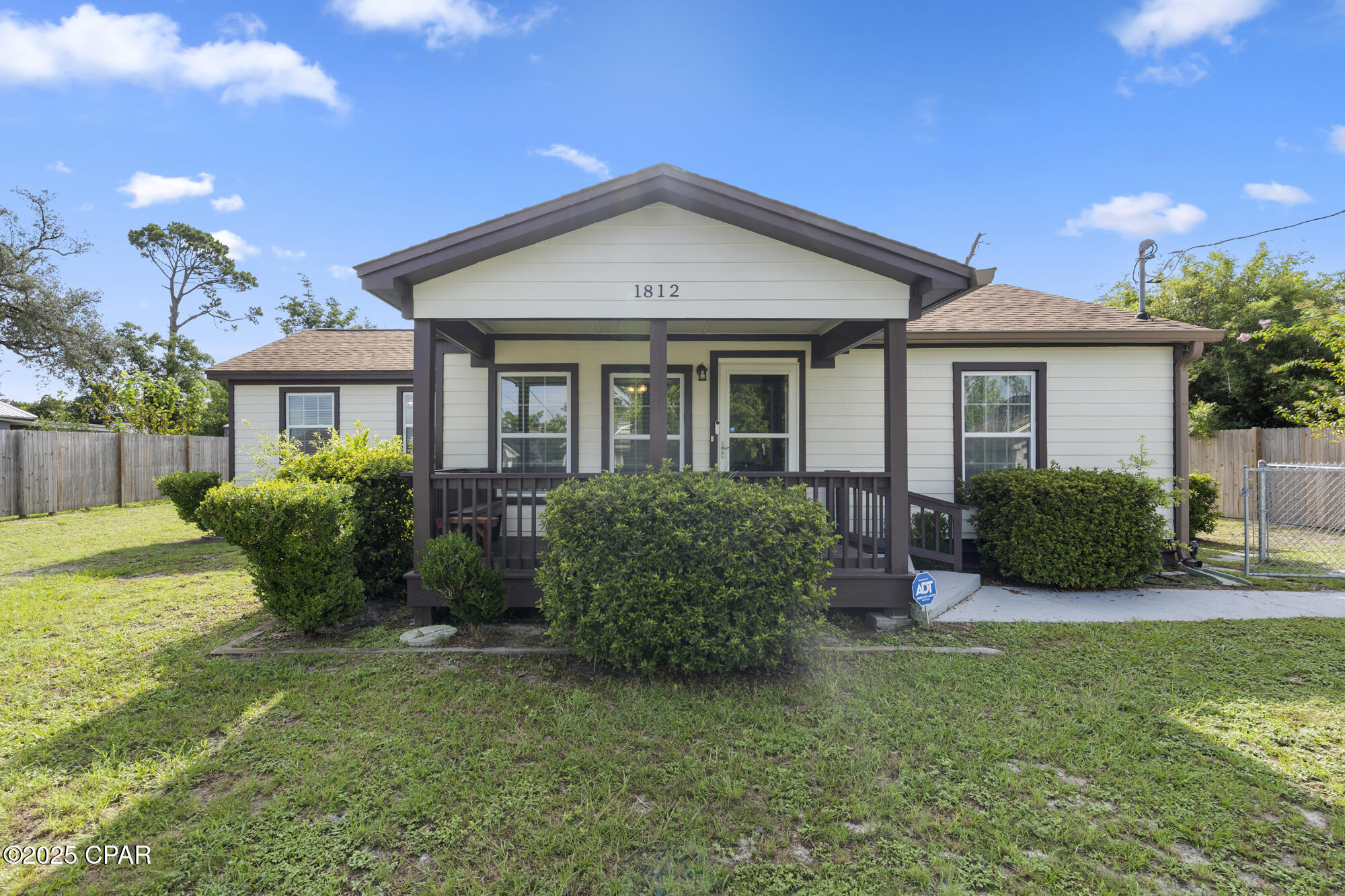 Image 5 For 1812 Foster Avenue