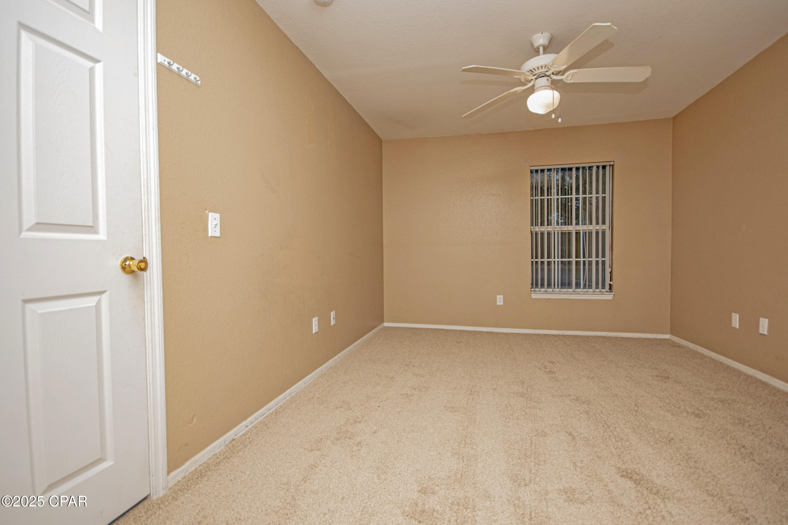 Kpkc9fr7yzkptcvxchmpg7v9n5dl9w8pezrvmgllwv8