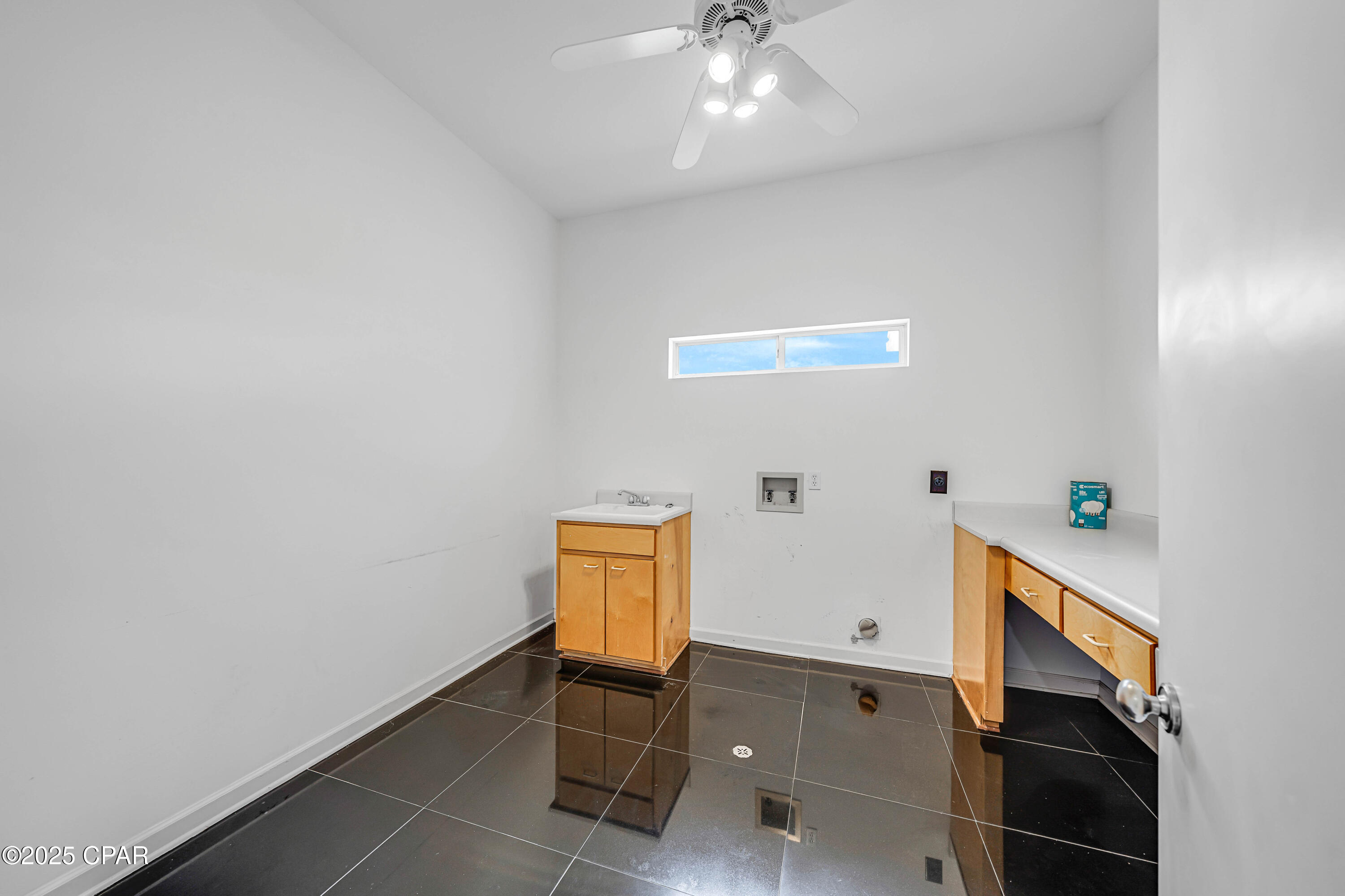 Ihclnti_wuer1lue0ax T9mps9j41ilzkkv_eza7yhw