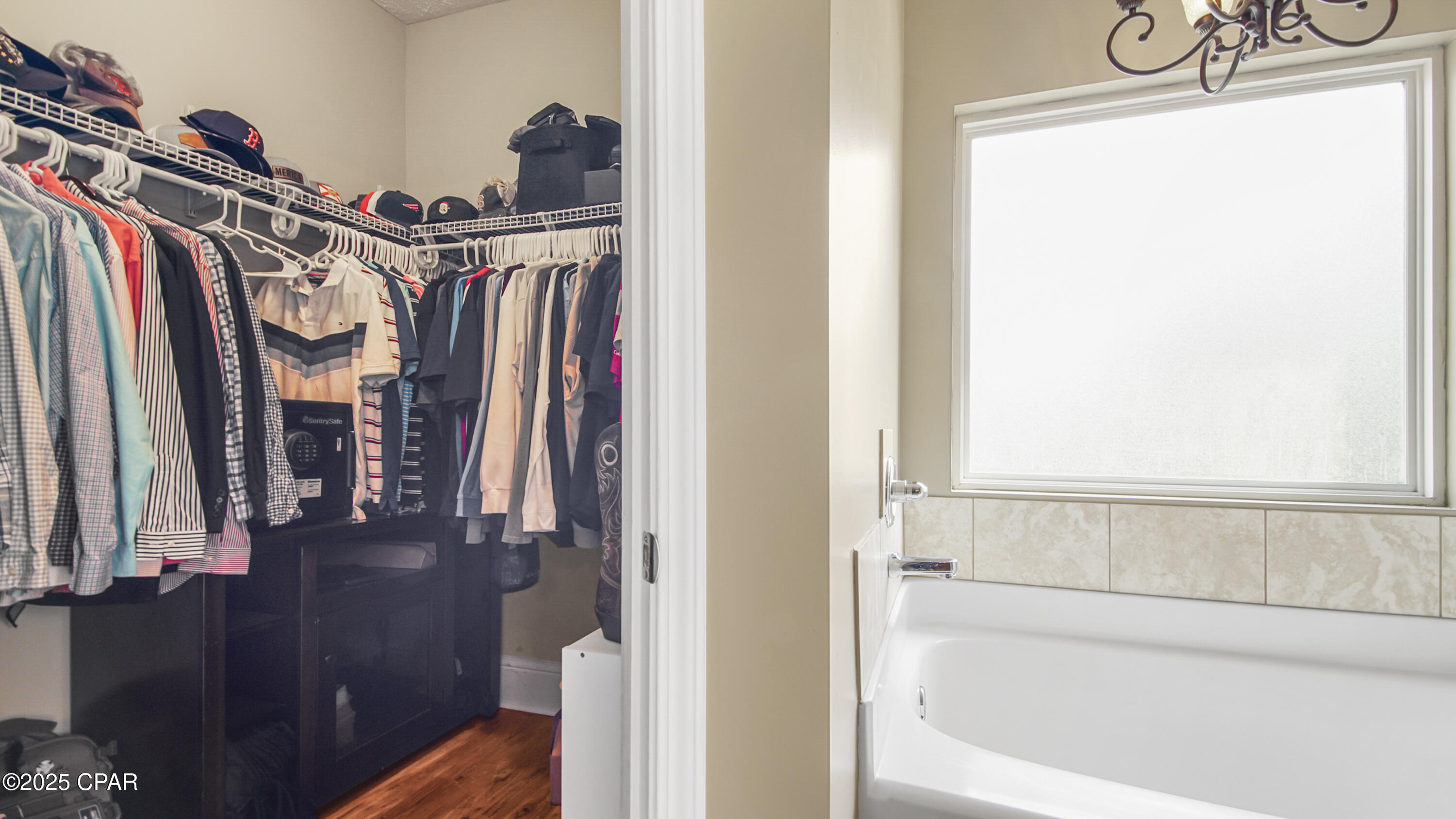 Tsnzbhqrvloykj2j6ga4p3cwonbc2zrv1komfwhrfd8