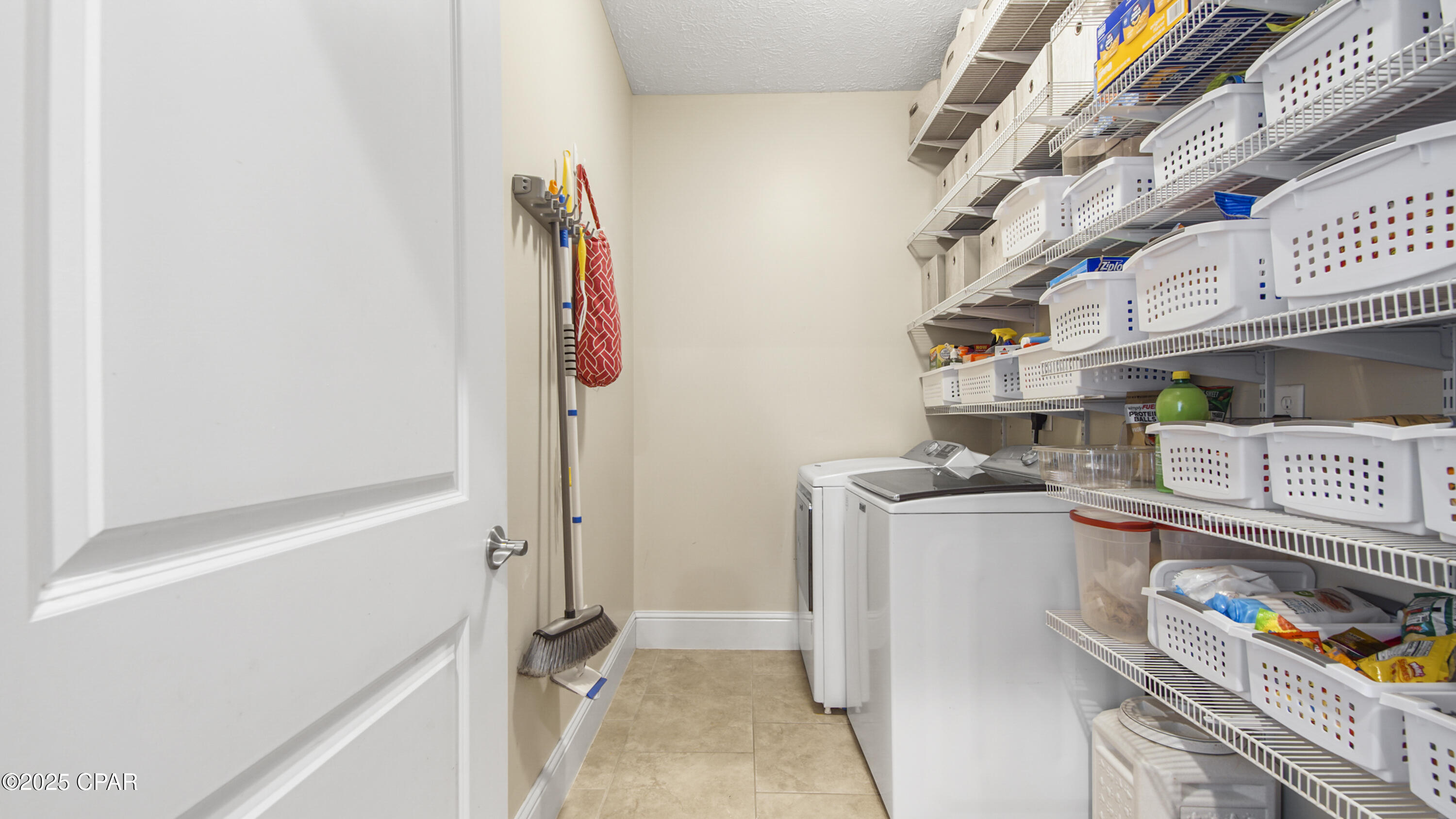 8v0acqsv0c3yqj2mlhao4arjq1f C2fyvlgktox_hsm