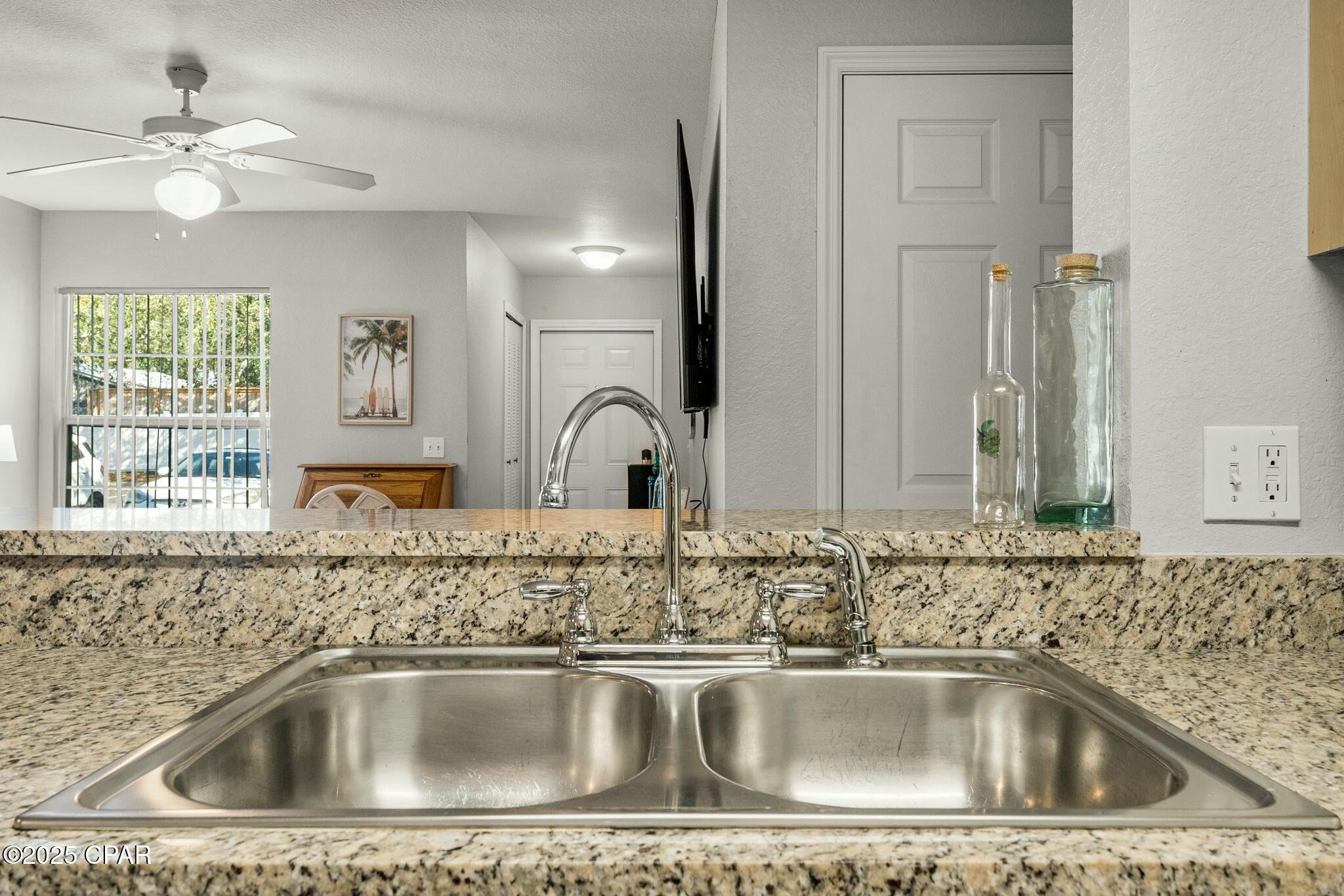 _ow4_9qm19fgg2zdc5nqi3cqbav5wurijulj M8uigi