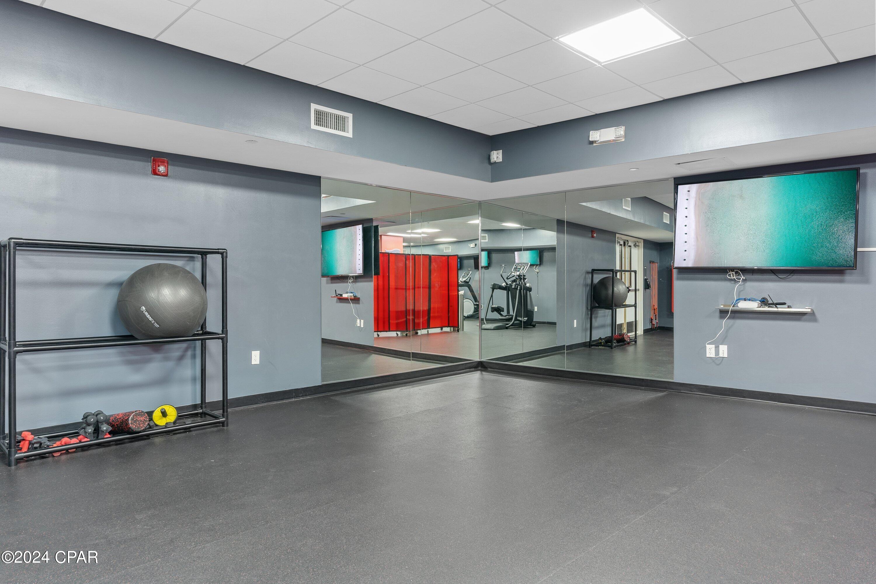 Fgx0a Cwiy3jqxuakm8bhmvdb0f Azqxtbf_yupmjhi