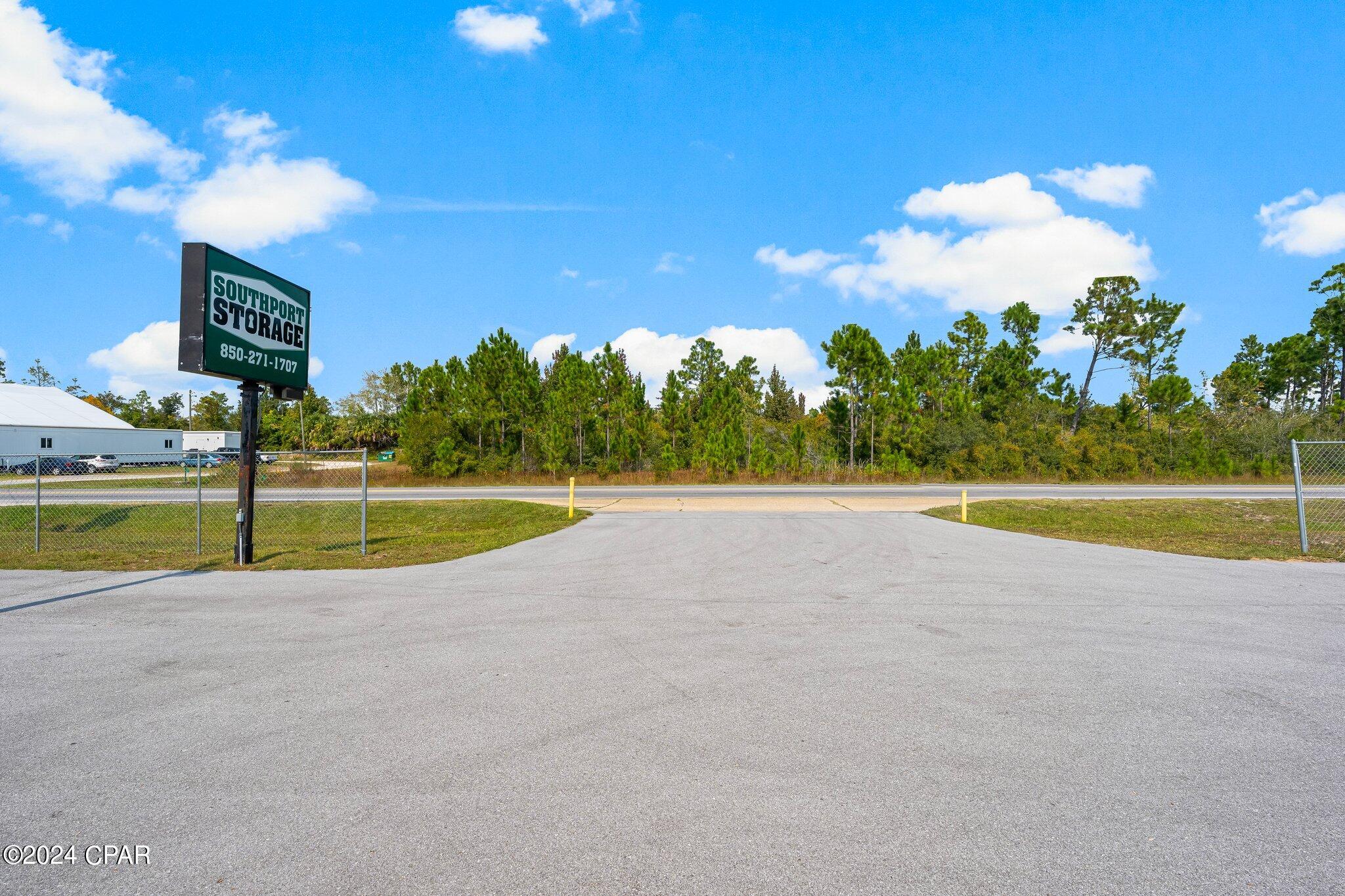 2k4ajswypmco7sgvjekx8apk6yv_l3wuzrmrgpazefi