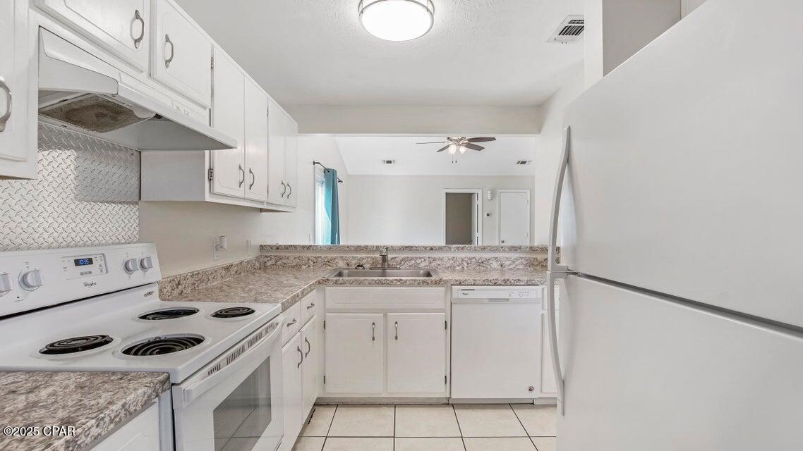 Image 6 For 1817 Foster Avenue