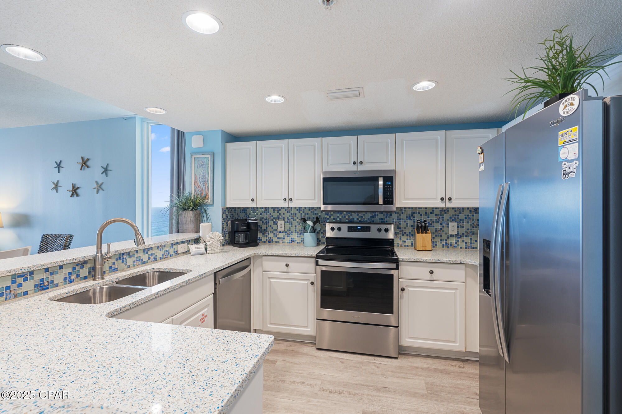 U4s_af2xmo6 Ukzxe4icgjlszngho2hcieo3qzvo8 A