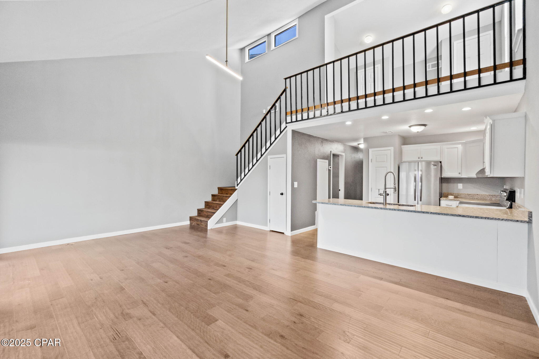 6awj1dcwzu9eeypekoshilgquyawkuvof8jrxkct0lw