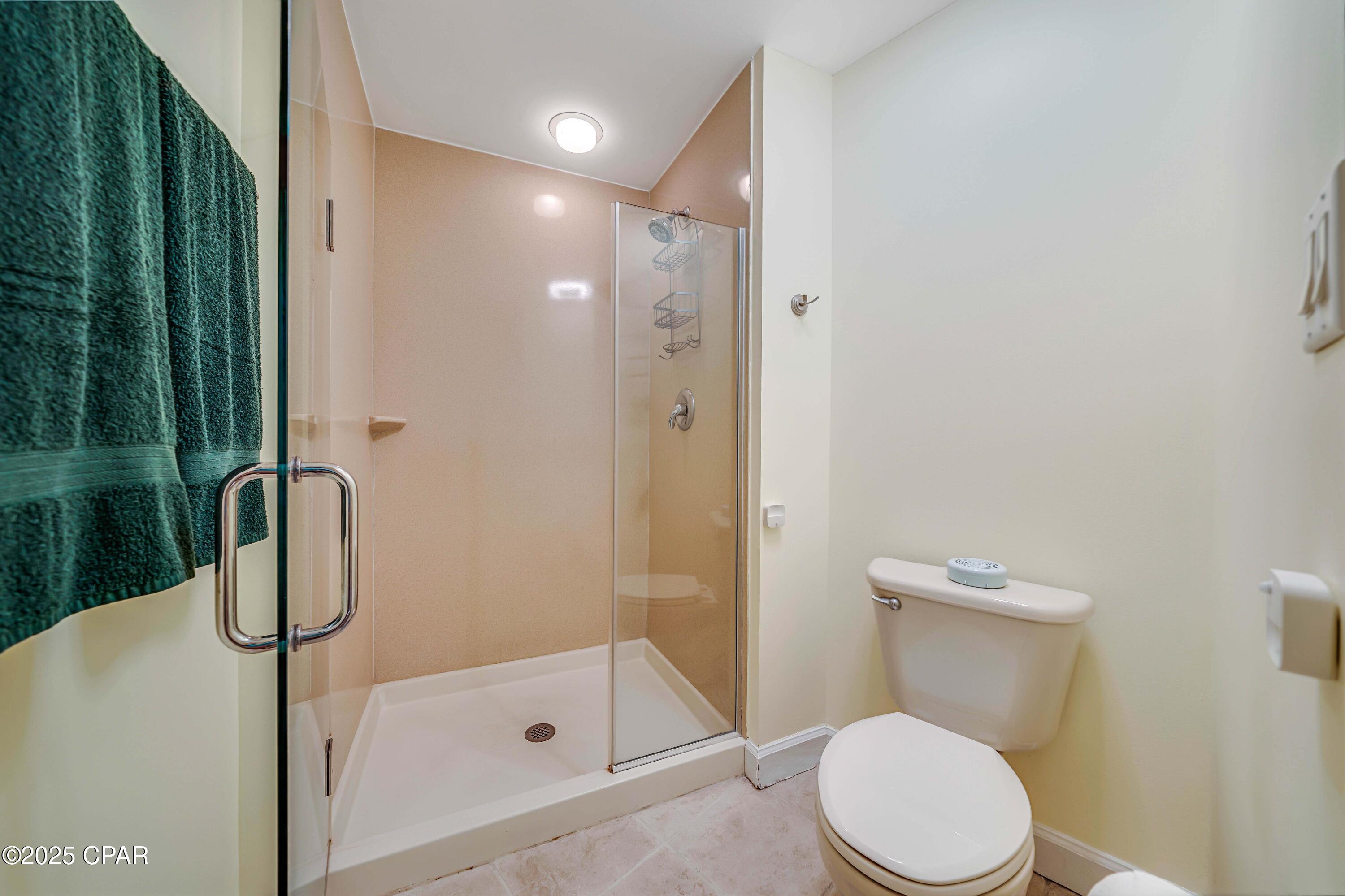 Image 11 For 9450 Thomas Drive 1903