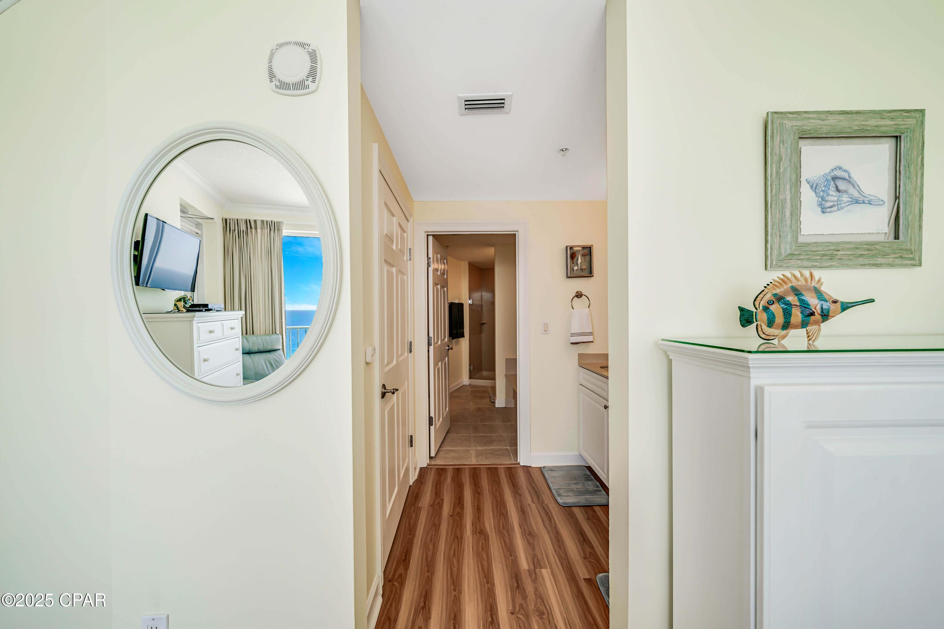 Image 8 For 9450 Thomas Drive 1903